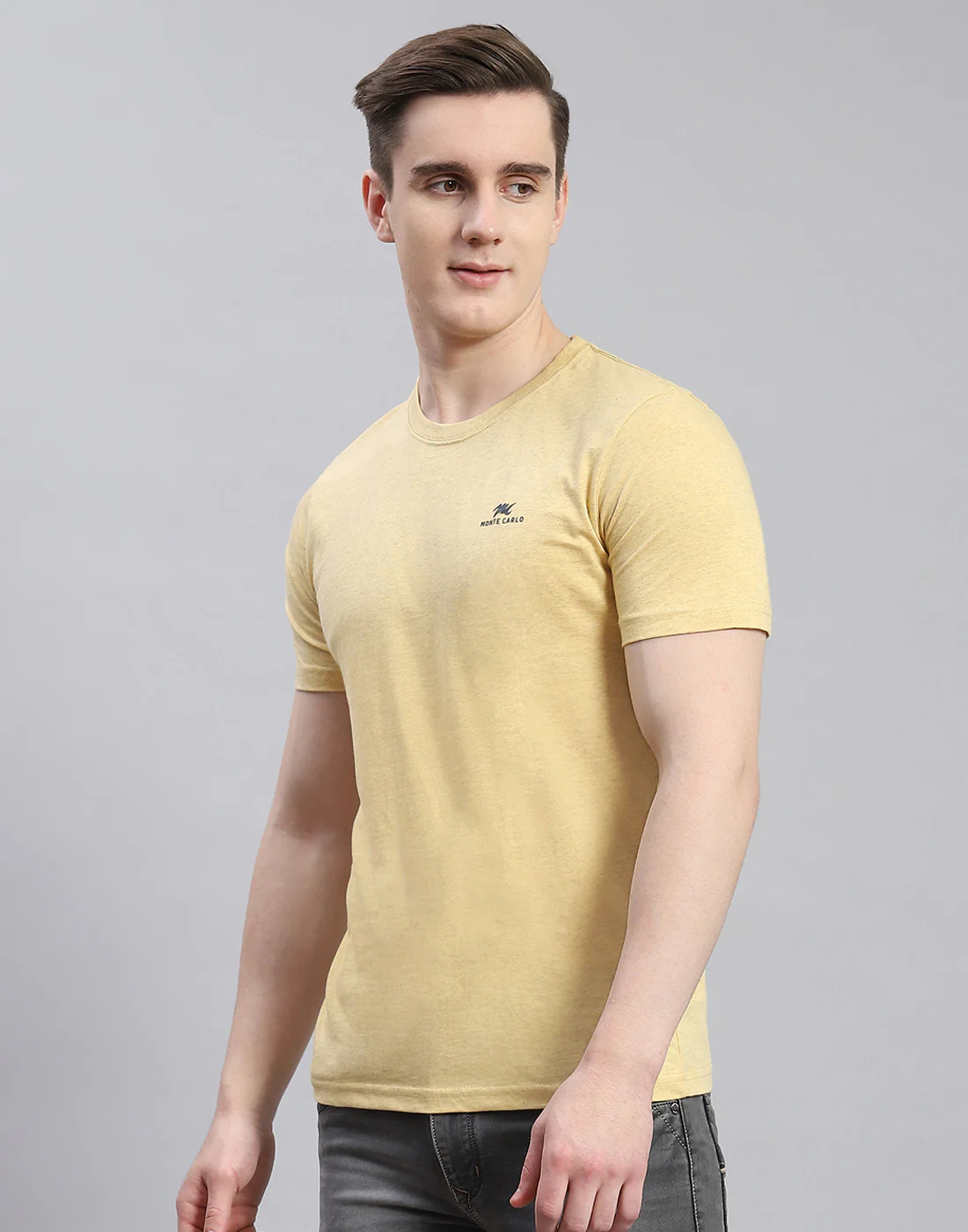 Men Multicolor Solid Round Neck Half Sleeve T-Shirt - Image 4