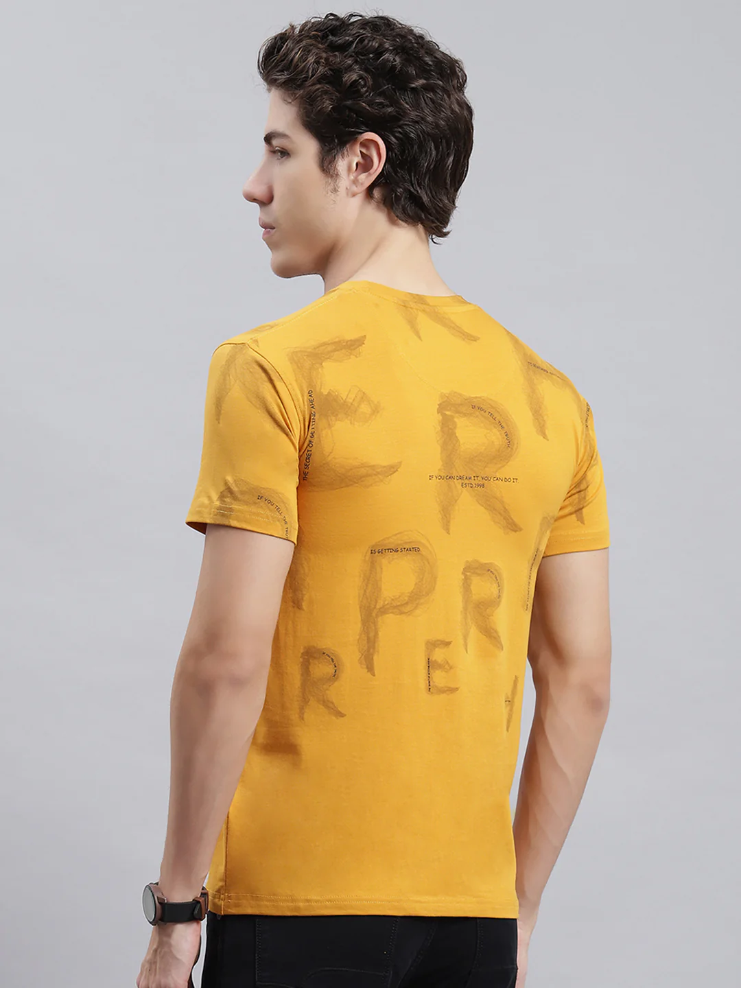Men Mustard Printed T-Shirt - Image 5