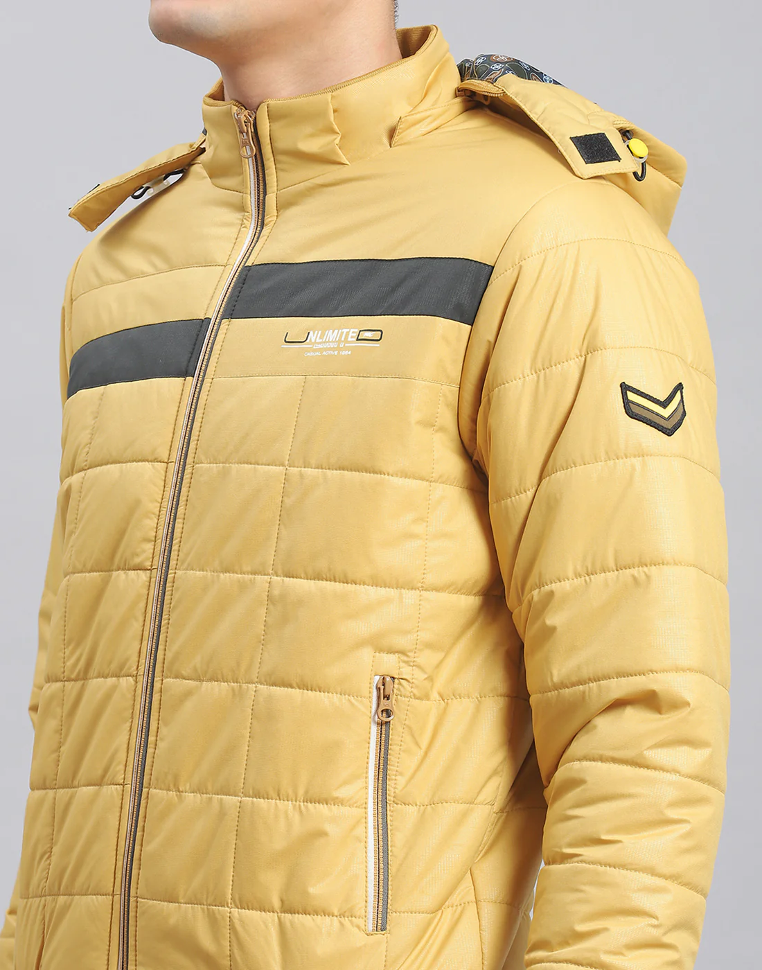 Men Mustard Solid Hooded Full Sleeve Jacket - Image 6