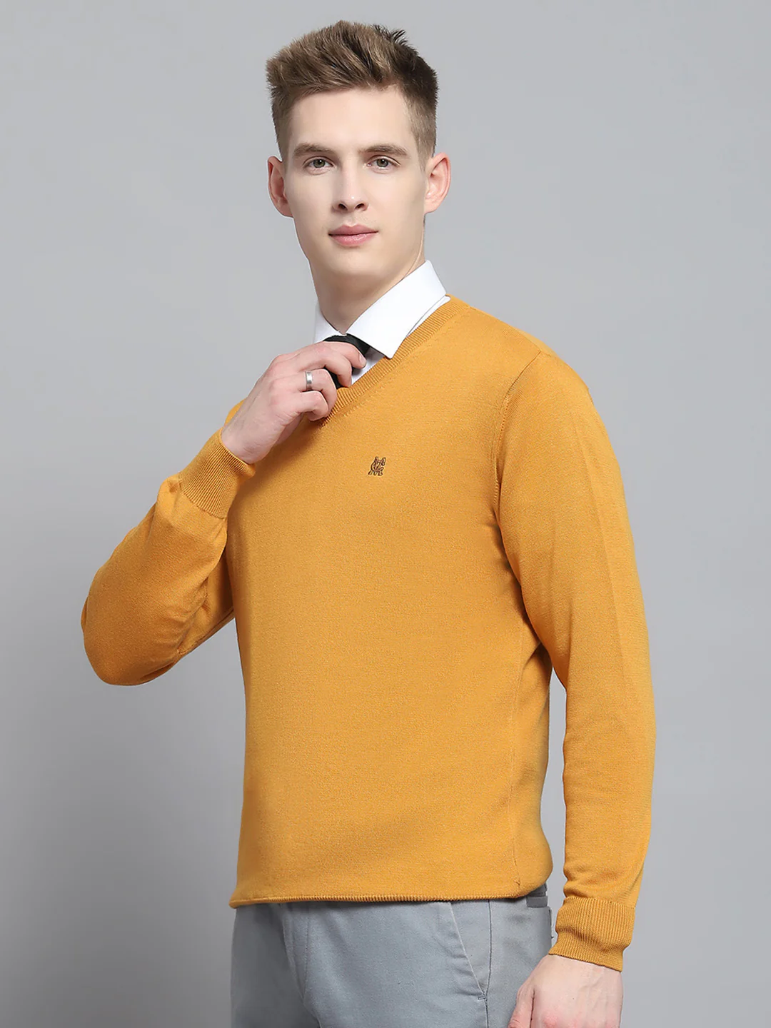 Men Mustard Solid V Neck Full Sleeve Pullover - Image 3