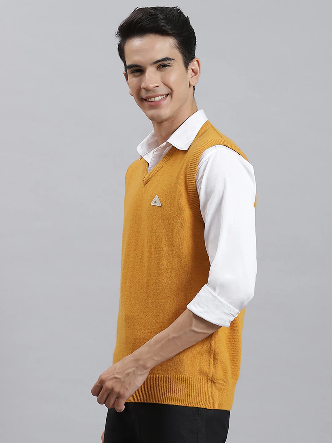 Men Mustard Solid V Neck Sleeveless Sweaters/Pullovers - Image 3