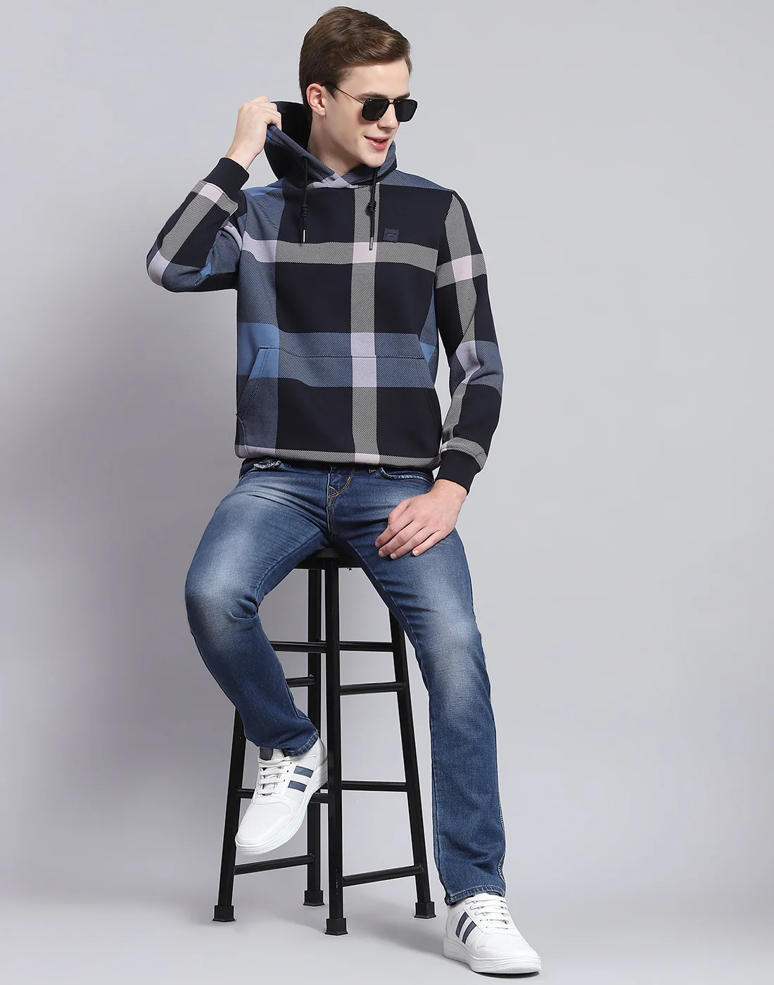 Men Navy Blue Check Hooded Full Sleeve Sweatshirt - Image 2