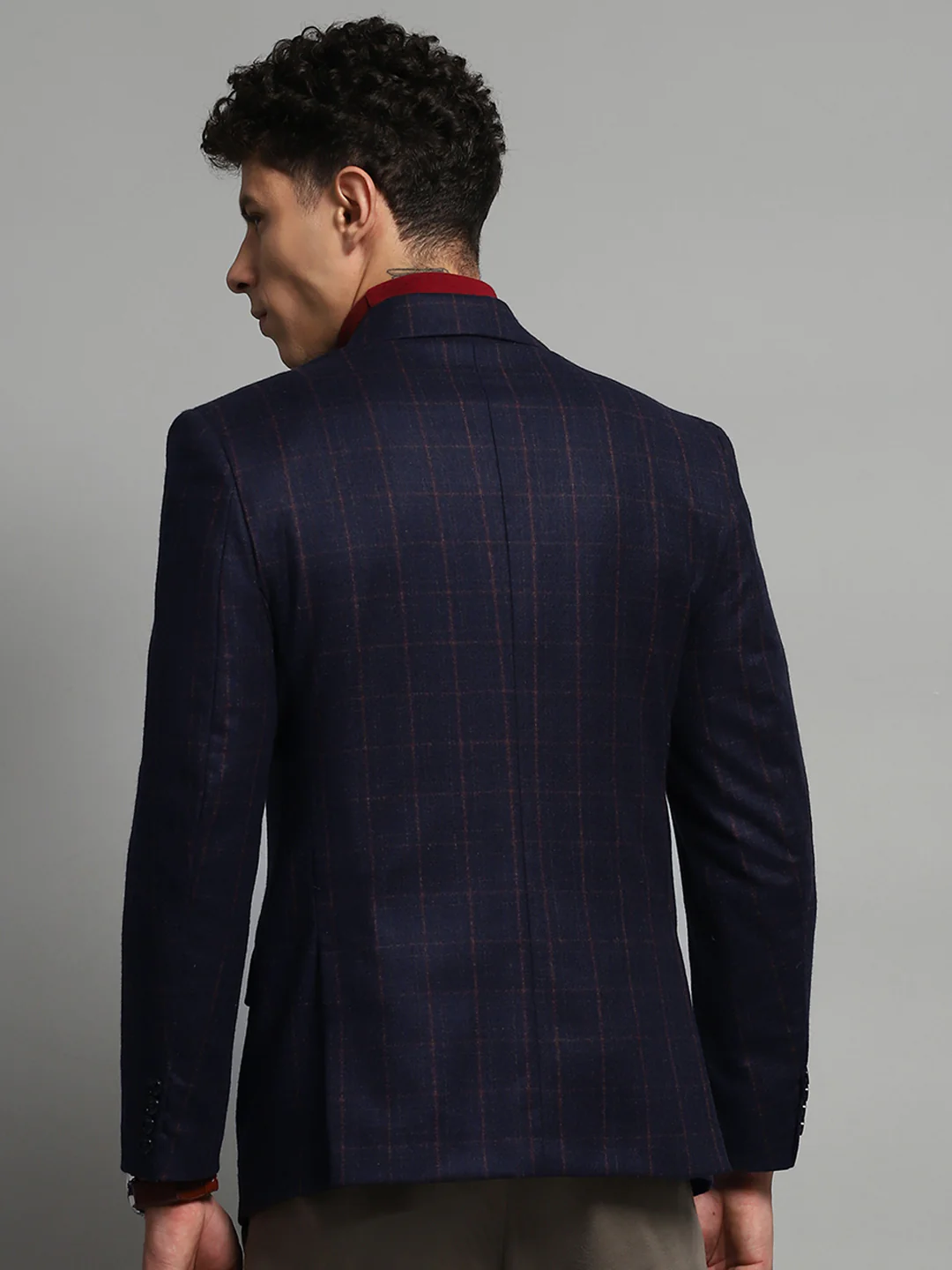 Luxuria Men Navy Blue Check Notch Lapel Collar Full Sleeve Blazer - Image 5