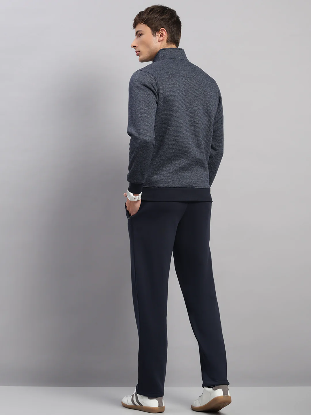 Men Navy Blue Embroidered Round Neck Full Sleeve Winter Tracksuit - Image 5