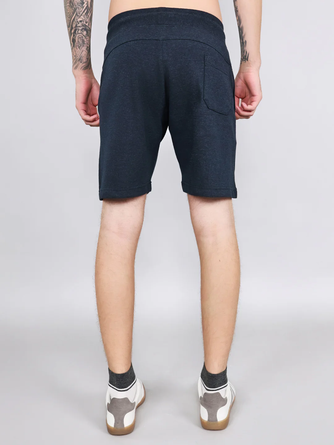 Men Navy Blue Plain Regular Fit Bermuda - Image 4