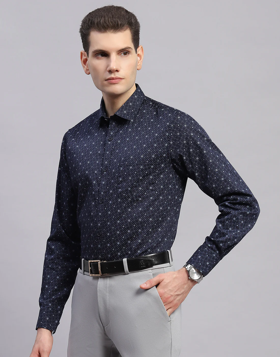 Men Navy Blue Printed Collar Full Sleeve Shirt - Image 3