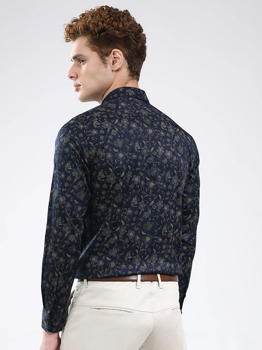 Men Navy Blue Printed Collar Full Sleeve Shirt - Image 5