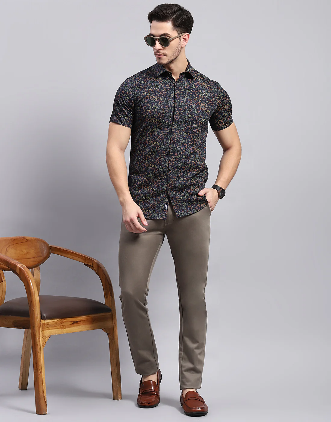 Men Navy Blue Printed Collar Half Sleeve Shirt - Image 2