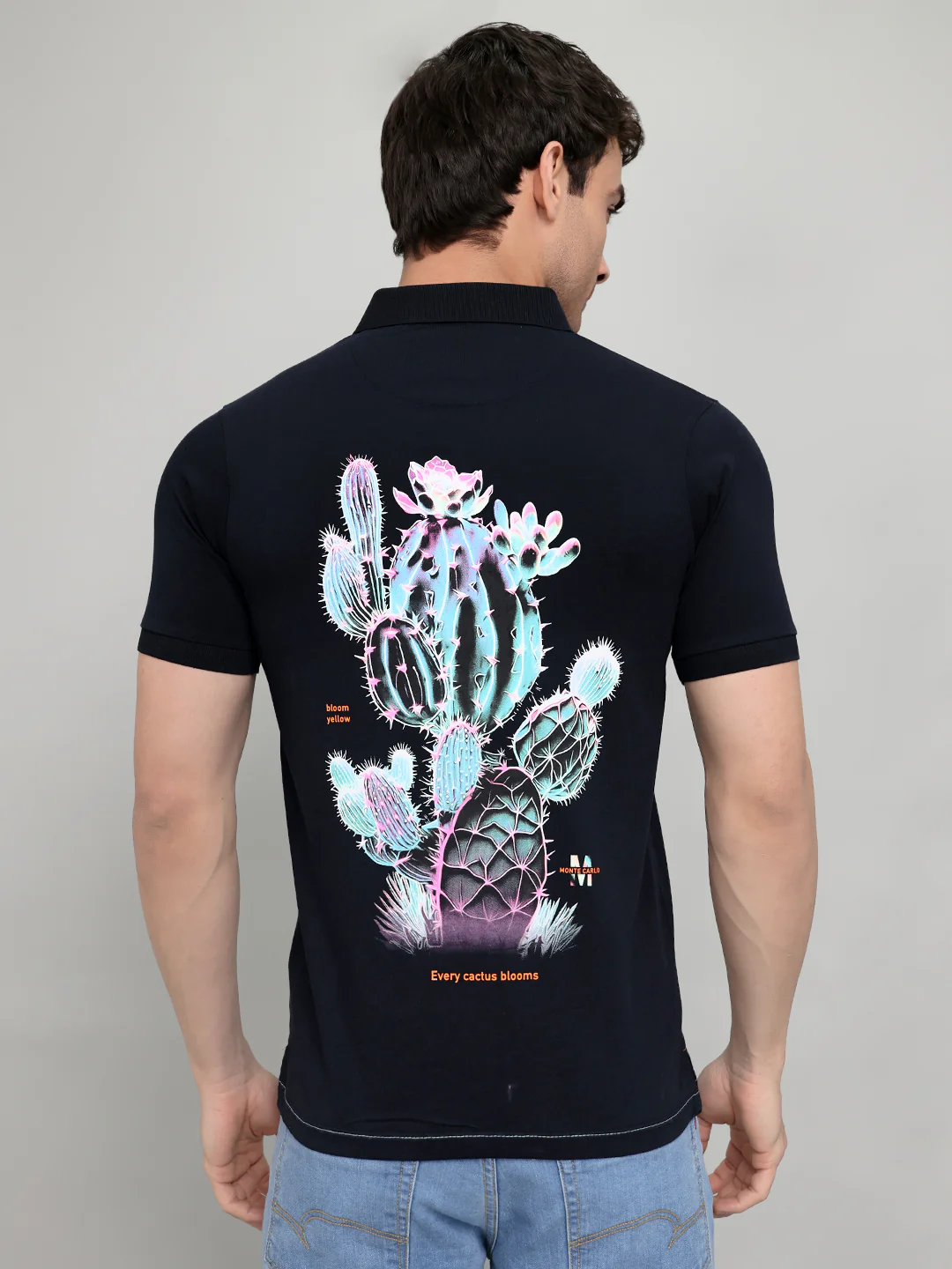 Men Navy Blue Printed Collar Half Sleeve T-Shirt - Image 5
