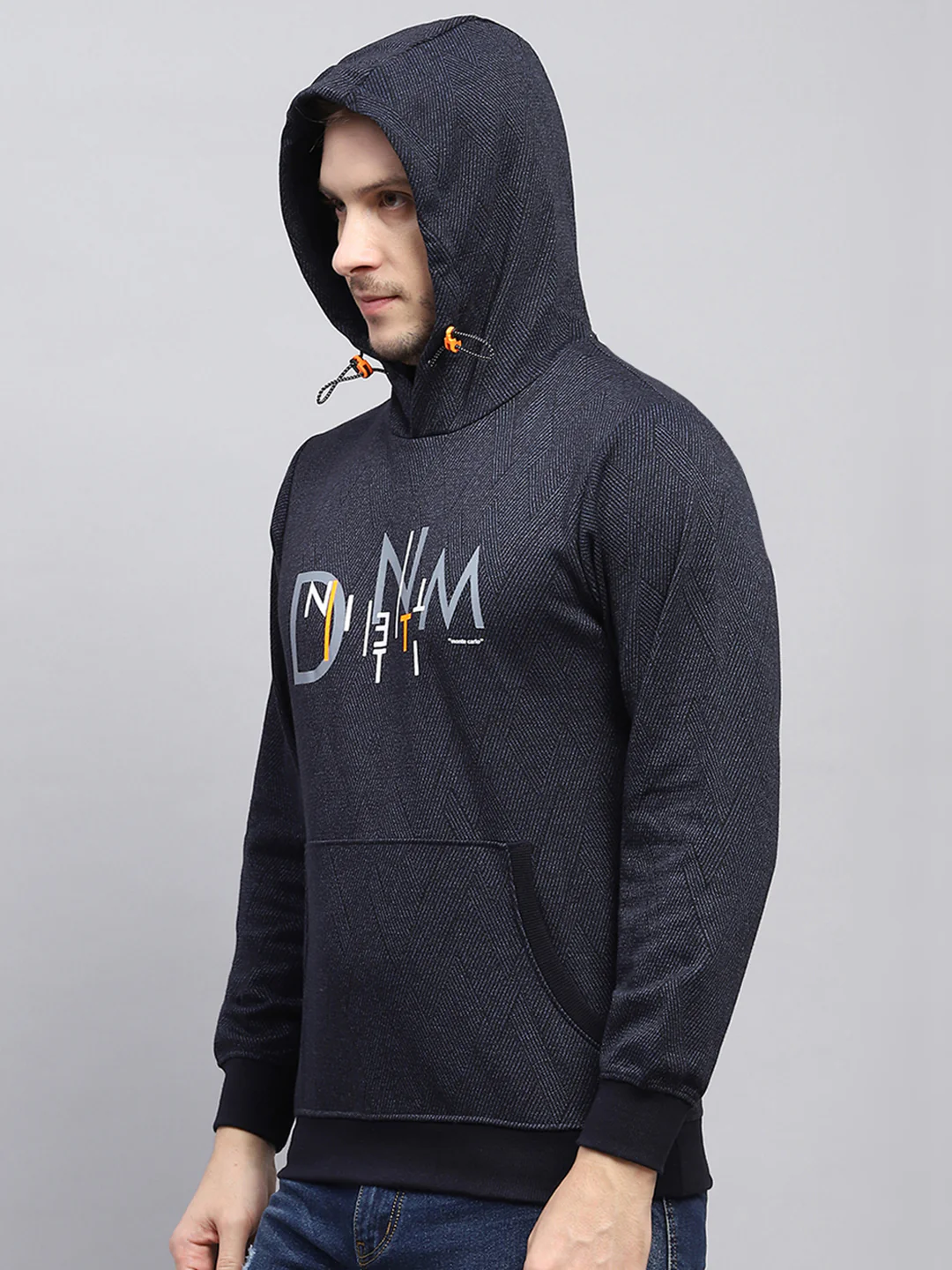 Men Navy Blue Printed Hooded Full Sleeve Winter T-Shirt - Image 6