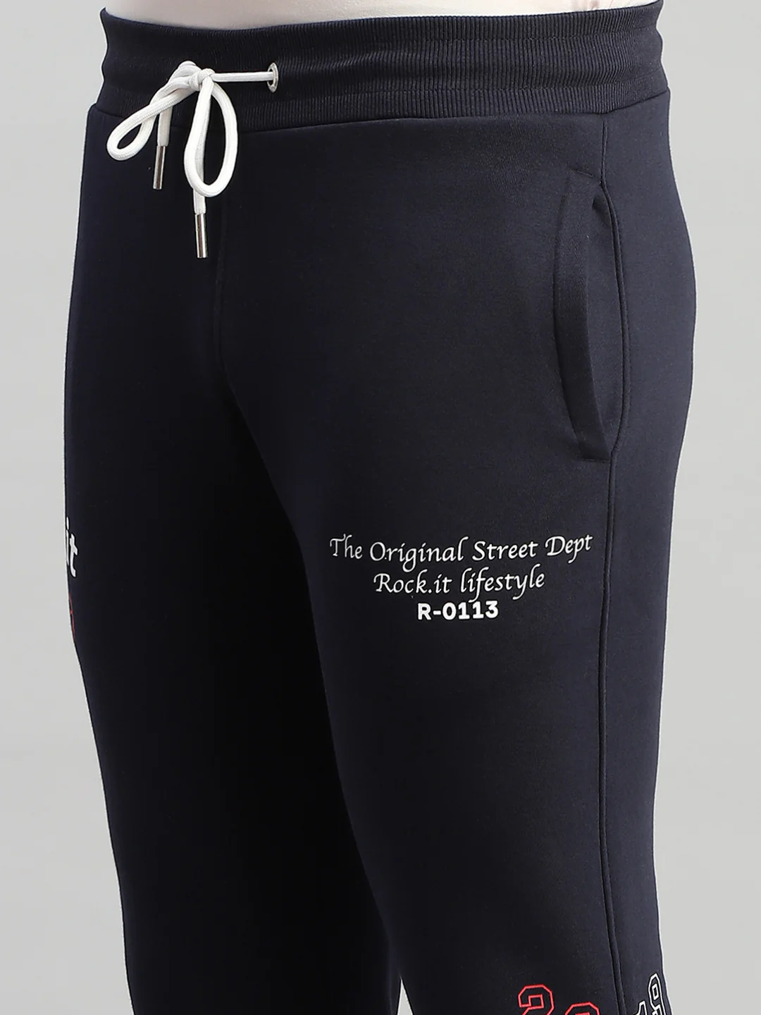Rock.it Men Navy Blue Printed Hooded Full Sleeve Winter Tracksuit - Image 10