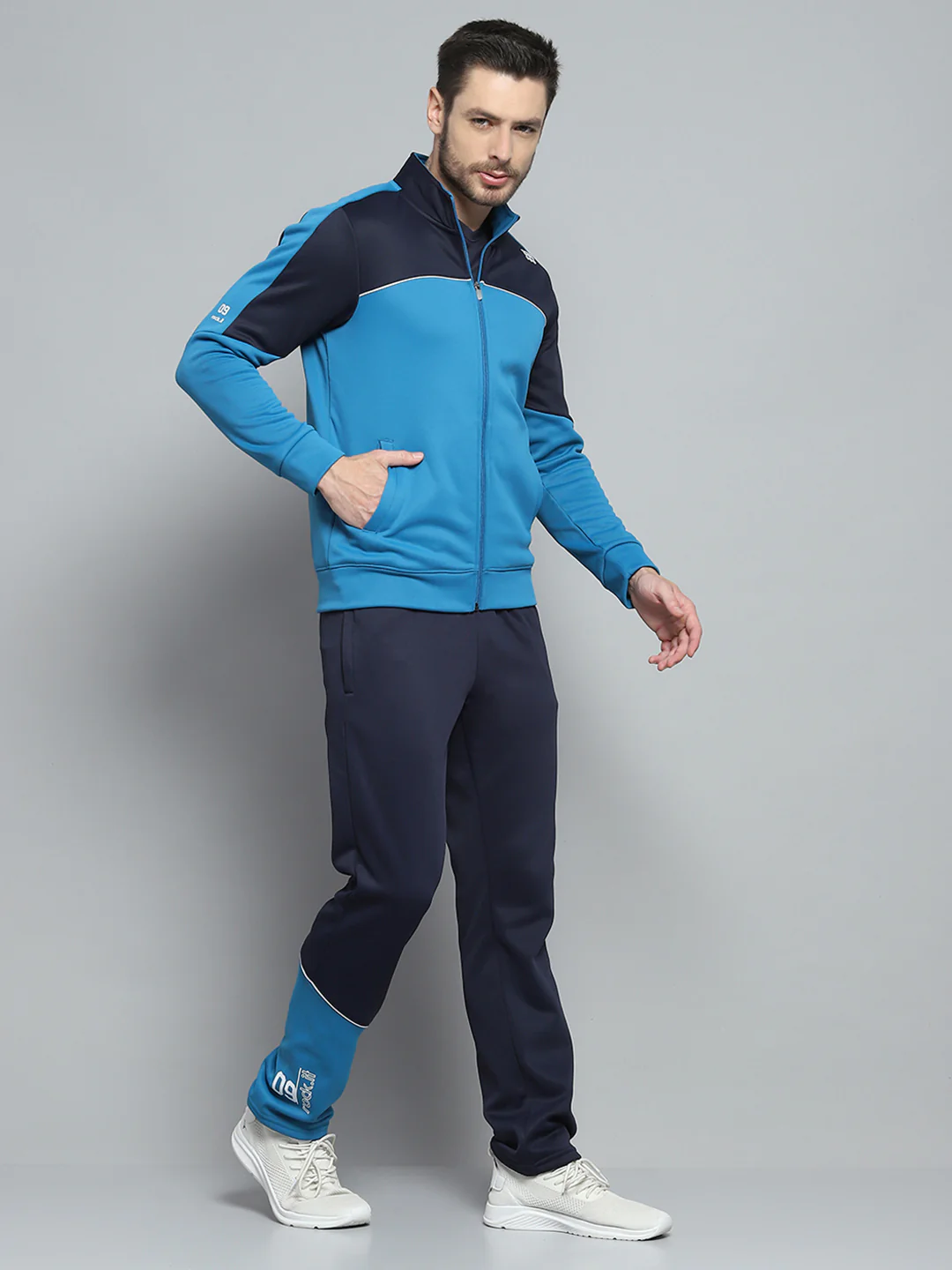Rock.it Men Navy Blue Printed Mock Neck Full Sleeve Winter Tracksuit - Image 4