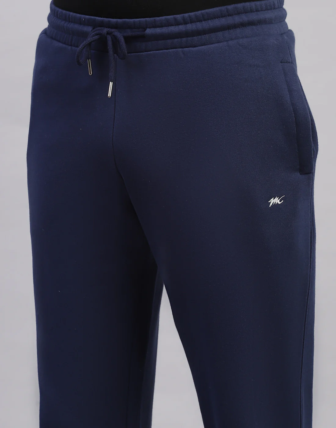 Men Navy Blue Printed Mock Neck Full Sleeve Winter Tracksuit - Image 9