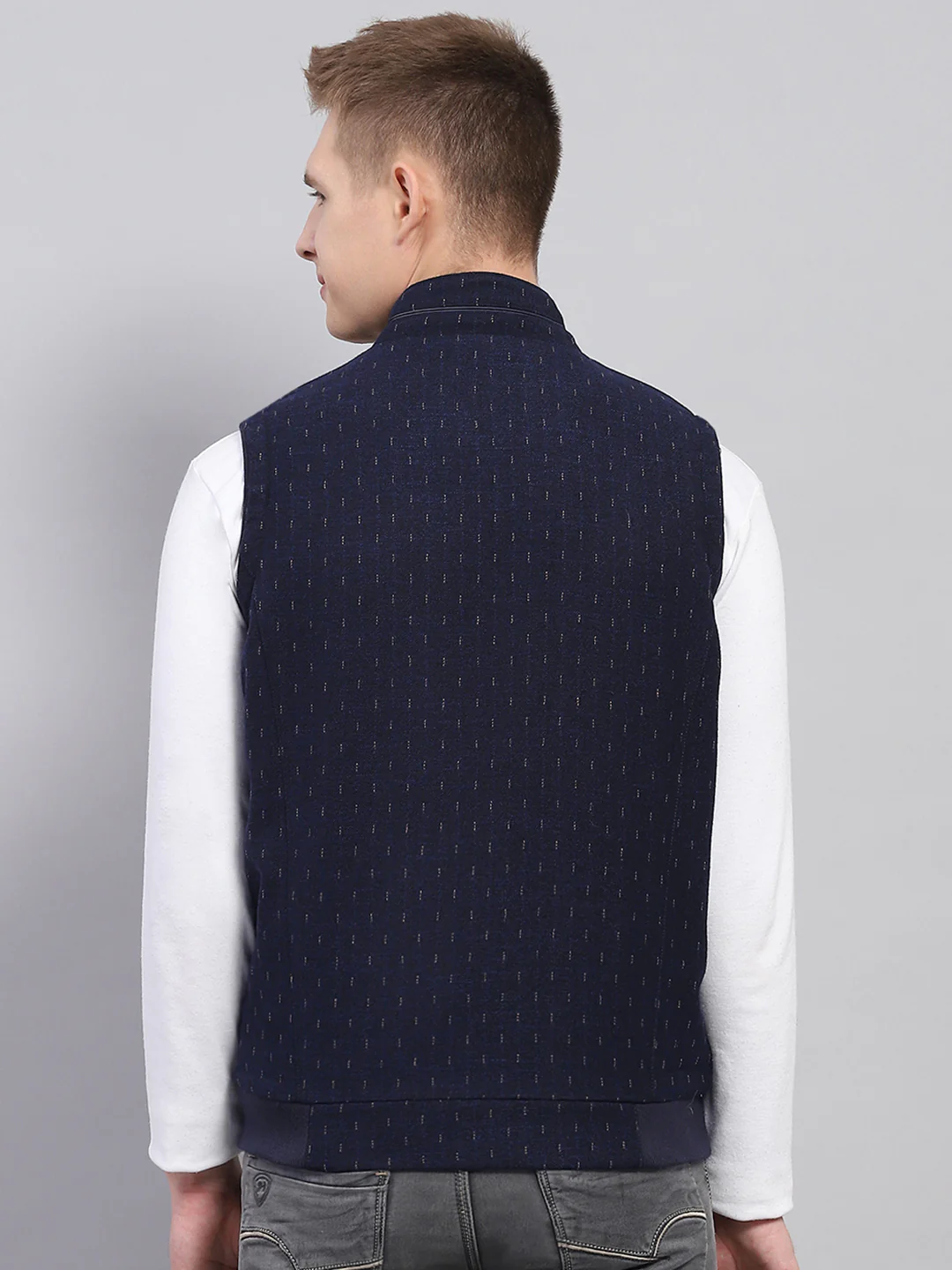 Men Navy Blue Printed Mock Neck Sleeveless Jacket - Image 5