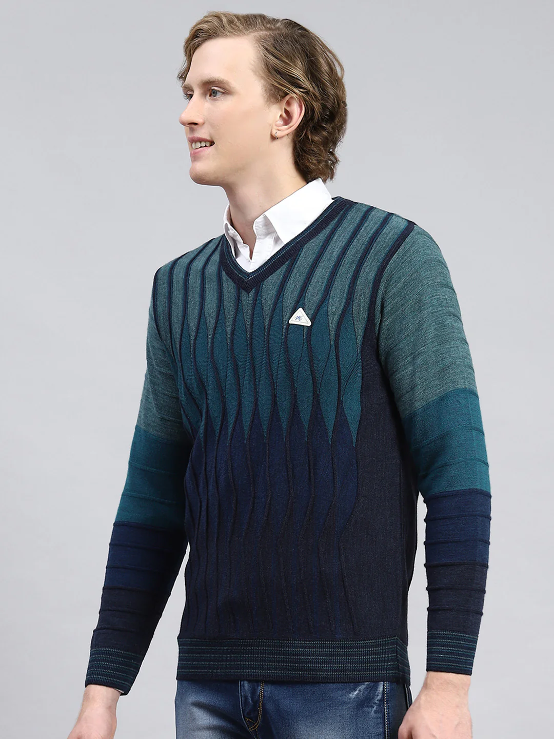 Men Navy Blue Printed Pullover - Image 4
