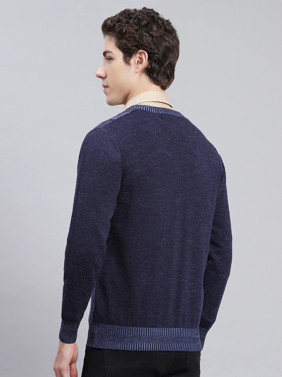 Men Navy Blue Printed Pure wool Pullover - Image 4