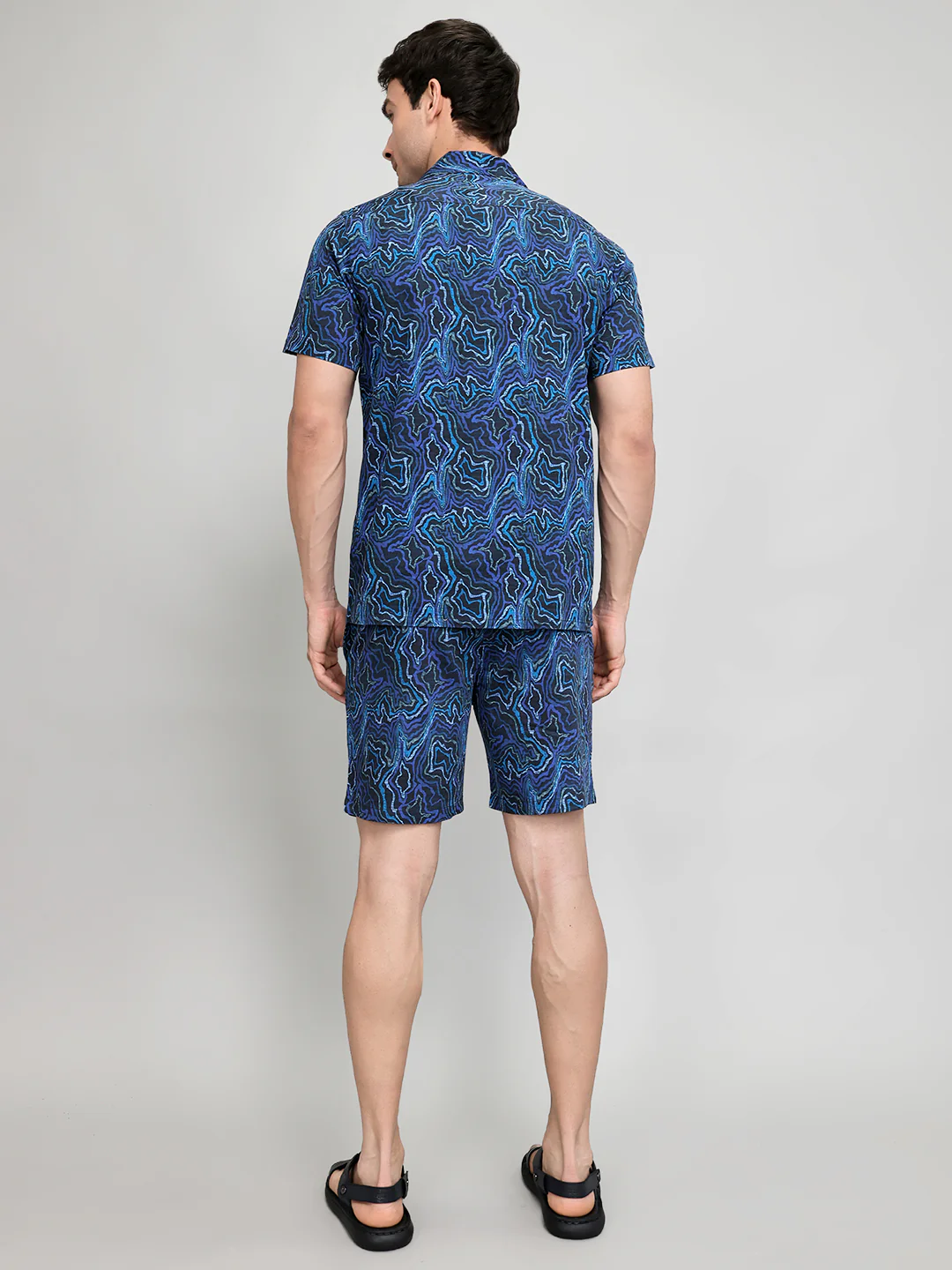 Men Navy Blue Printed Revere Collar Half Sleeve Cords Set - Image 4