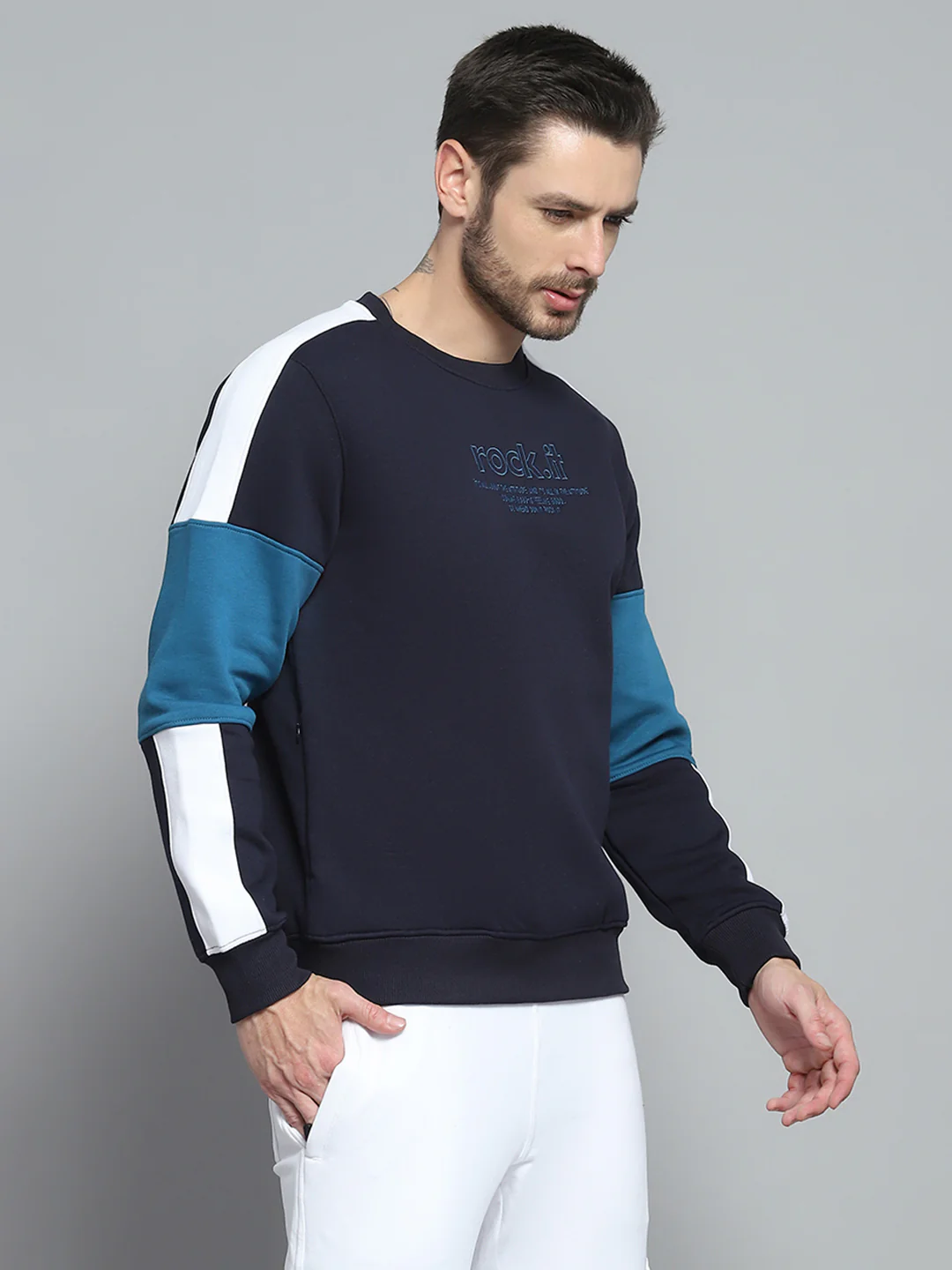 Rock.it Men Navy Blue Printed Round Neck Full Sleeve Sweatshirt - Image 4