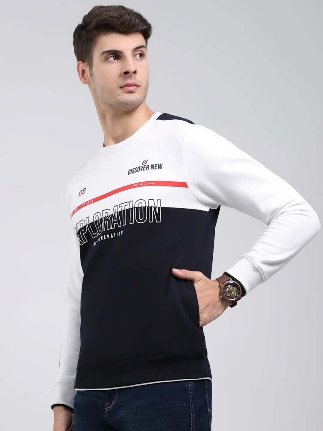 Men Navy Blue Printed Round Neck Full Sleeve Sweatshirt - Image 3