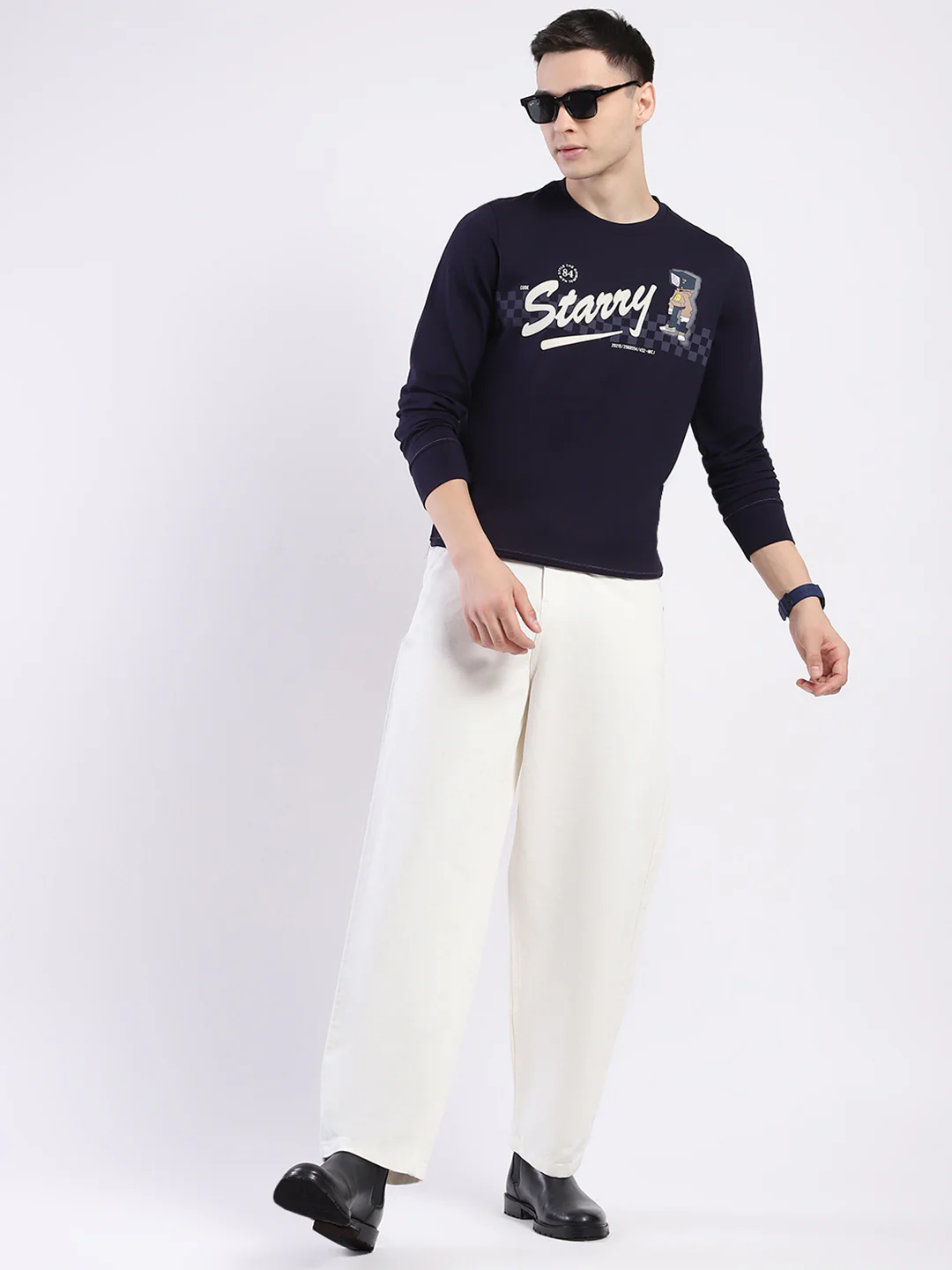 Men Navy Blue Printed Round Neck Full Sleeve Sweatshirt - Image 2
