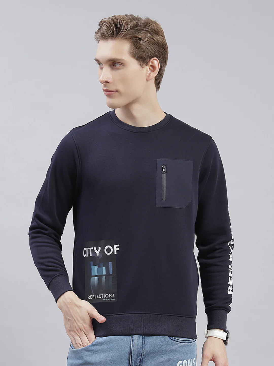 Men Navy Blue Printed Round Neck Full Sleeve Sweatshirts - Image 3