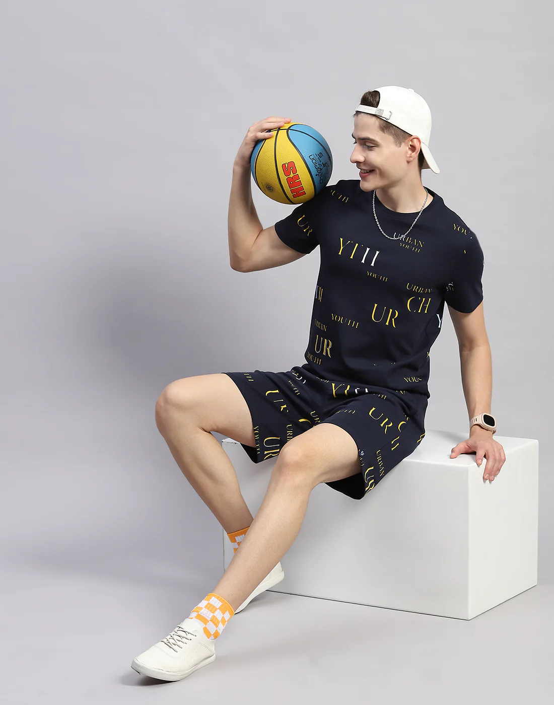 Men Navy Blue Printed Round Neck Half Sleeve Bermuda Set - Image 6