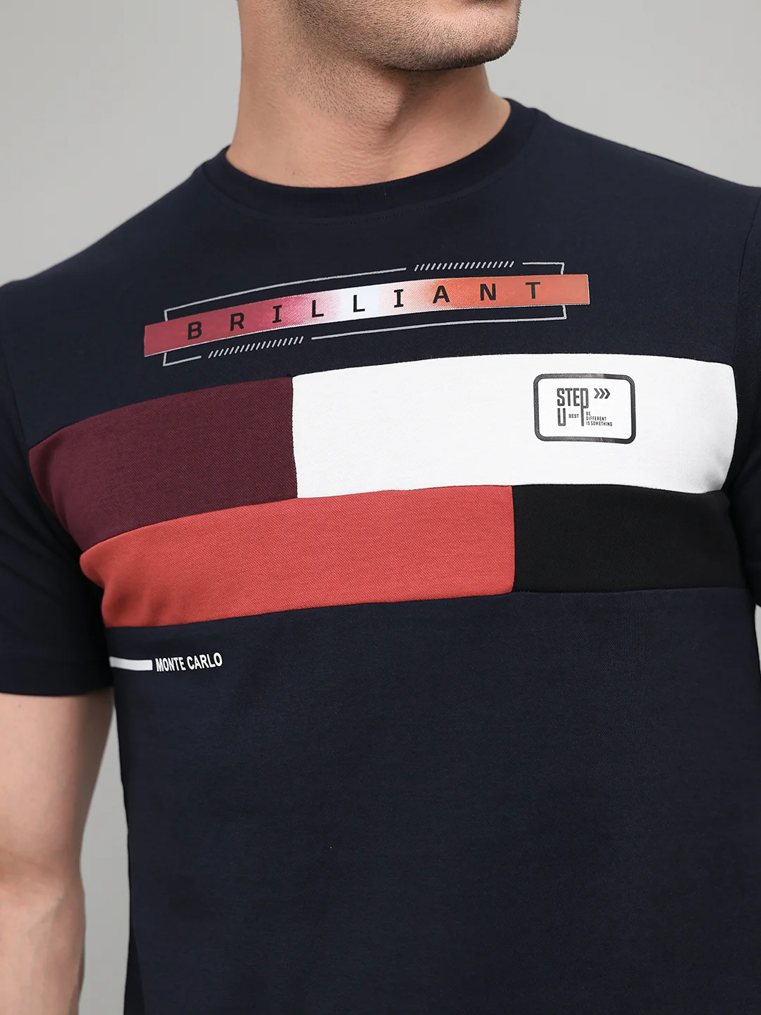 Men Navy Blue Printed Round Neck Half Sleeve T-Shirt - Image 4