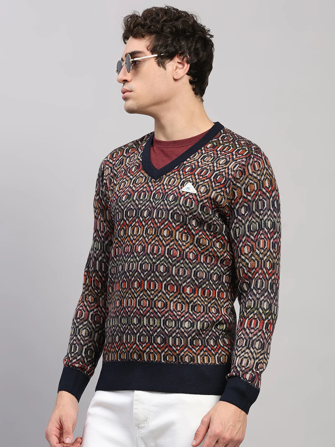 Men Navy Blue Printed V Neck Full Sleeve Pullover - Image 3