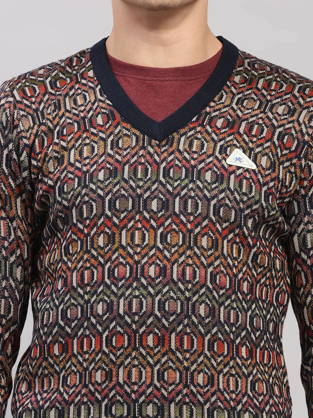 Men Navy Blue Printed V Neck Full Sleeve Pullover - Image 6
