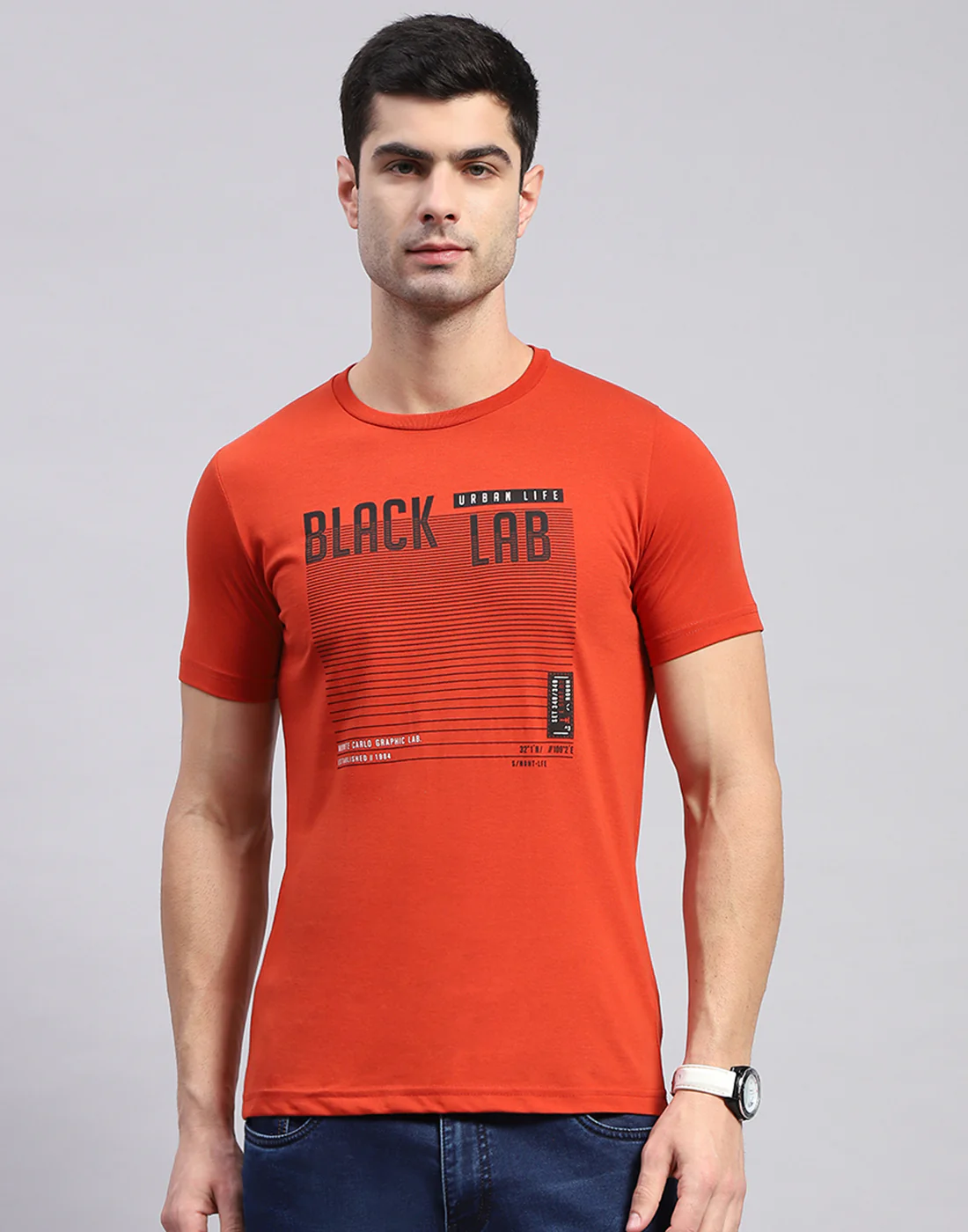 Men Navy Blue & Rust Solid Round Neck Half Sleeve T-Shirt - Image 3