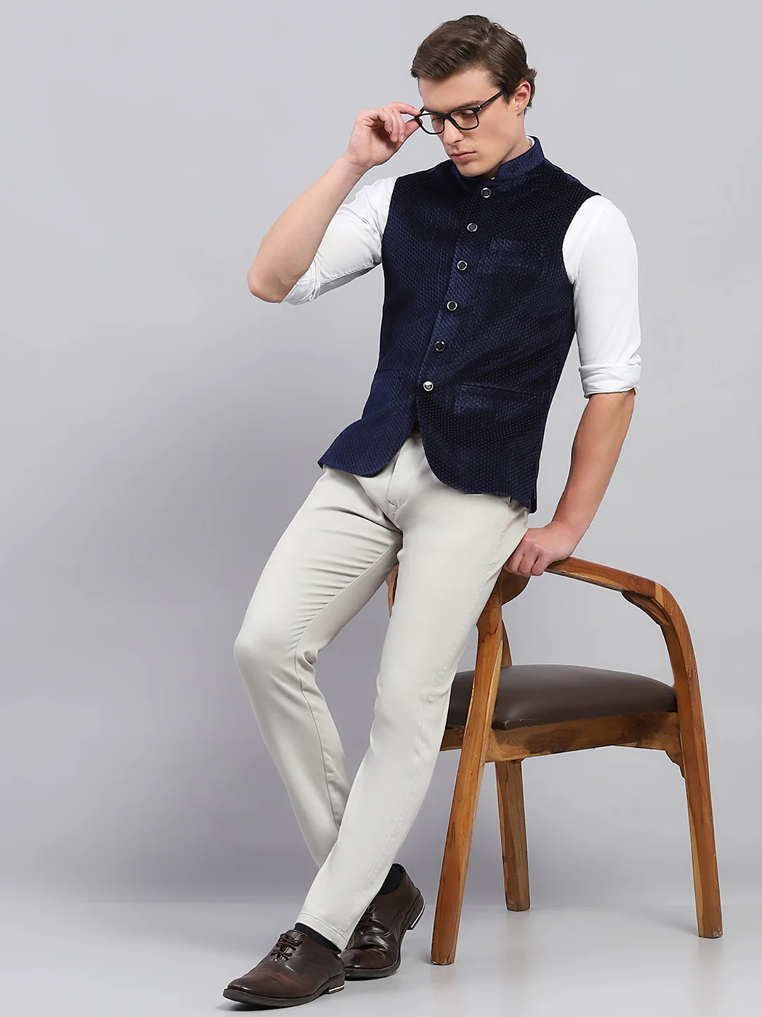 Men Navy Blue Self Design Band Collar Sleeveless Coat - Image 2