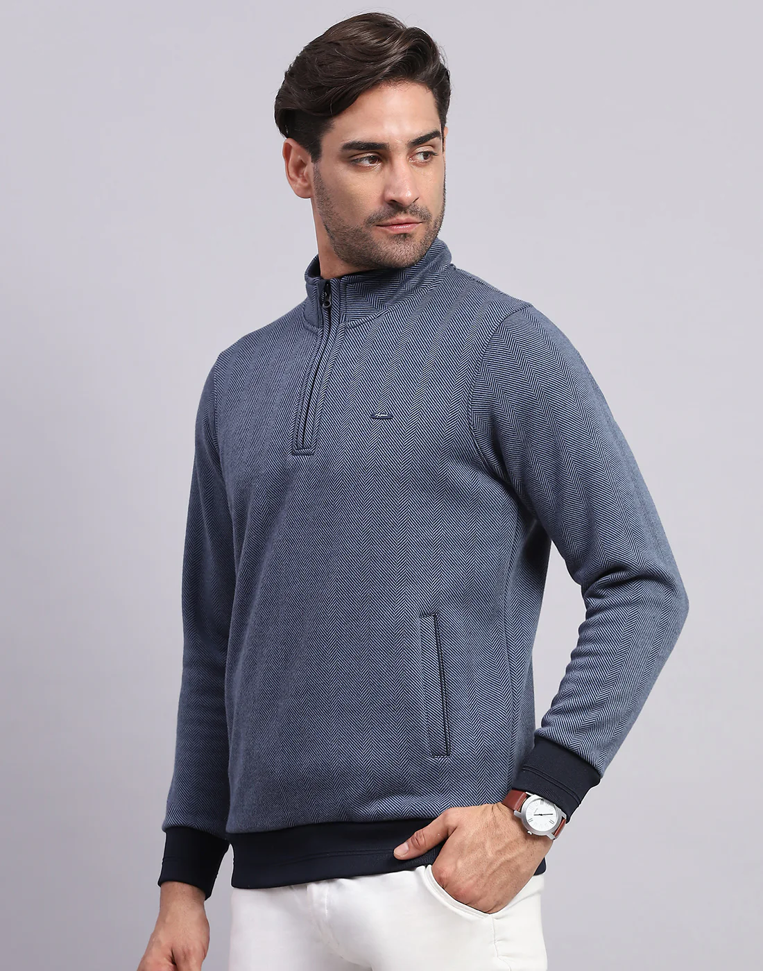 Men Navy Blue Self Design Mock Neck Full Sleeve Sweatshirt - Image 3
