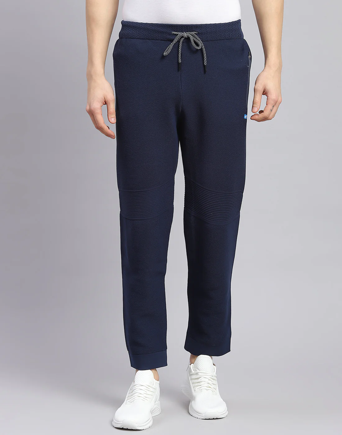 Men Navy Blue Self Design Stand Collar Full Sleeve Tracksuit - Image 9