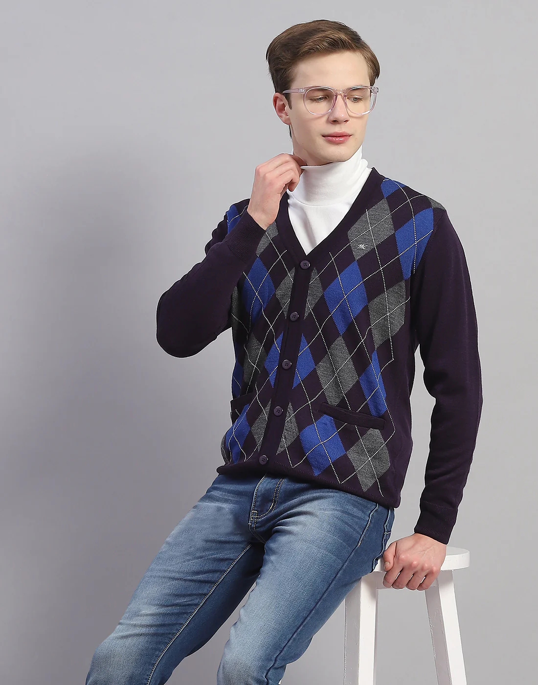 Men Navy Blue Self Design V Neck Full Sleeve Cardigan - Image 2
