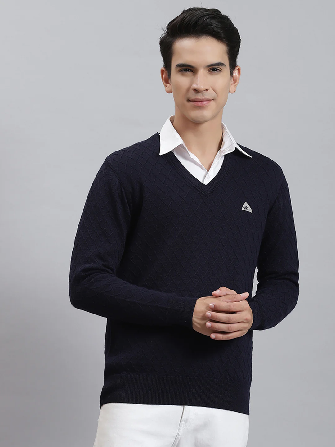 Men Navy Blue Self Design V Neck Full Sleeve Sweaters/Pullovers - Image 2