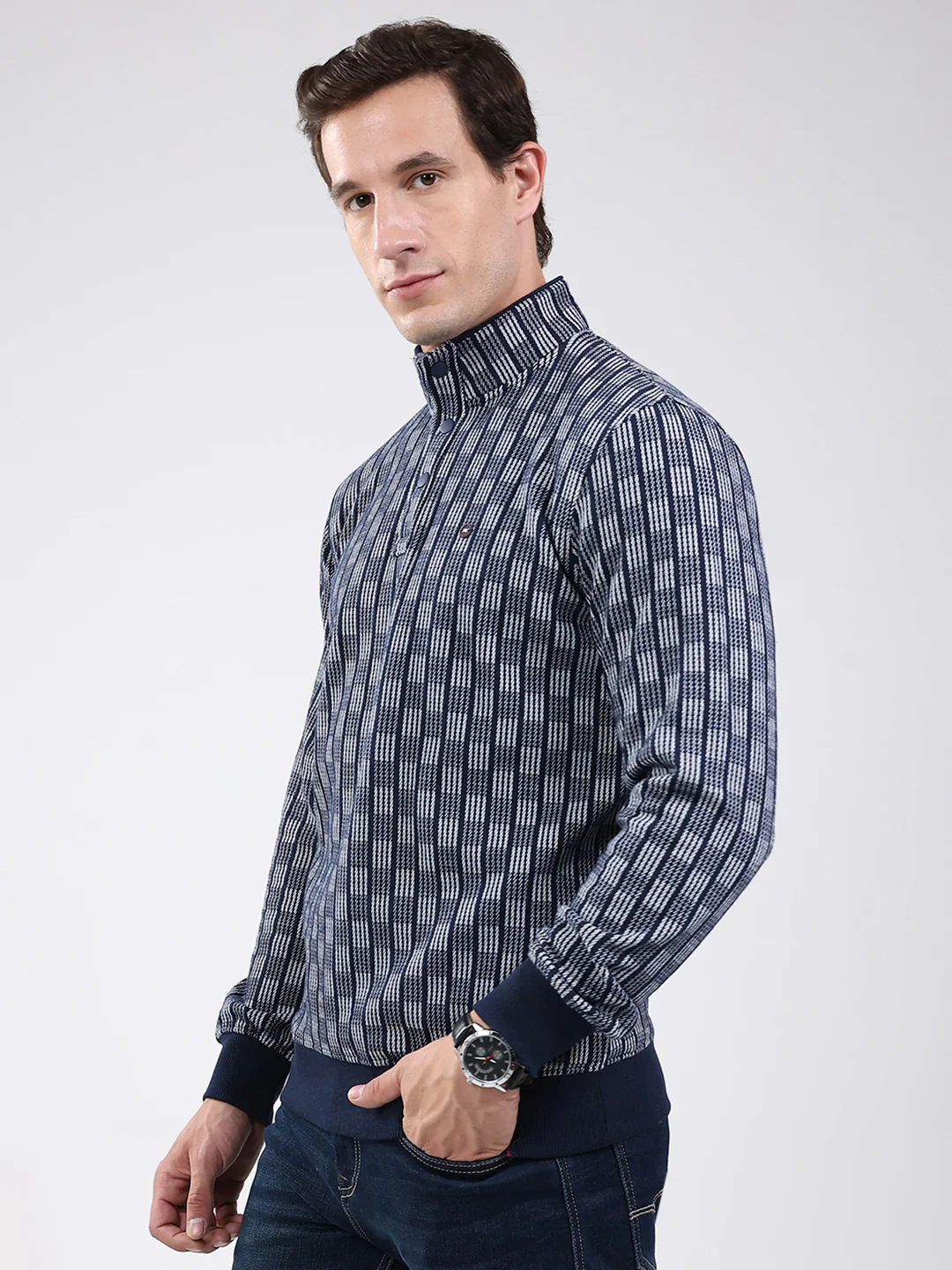 Men Navy Blue Solid Band Neck Full Sleeve Sweatshirt - Image 3