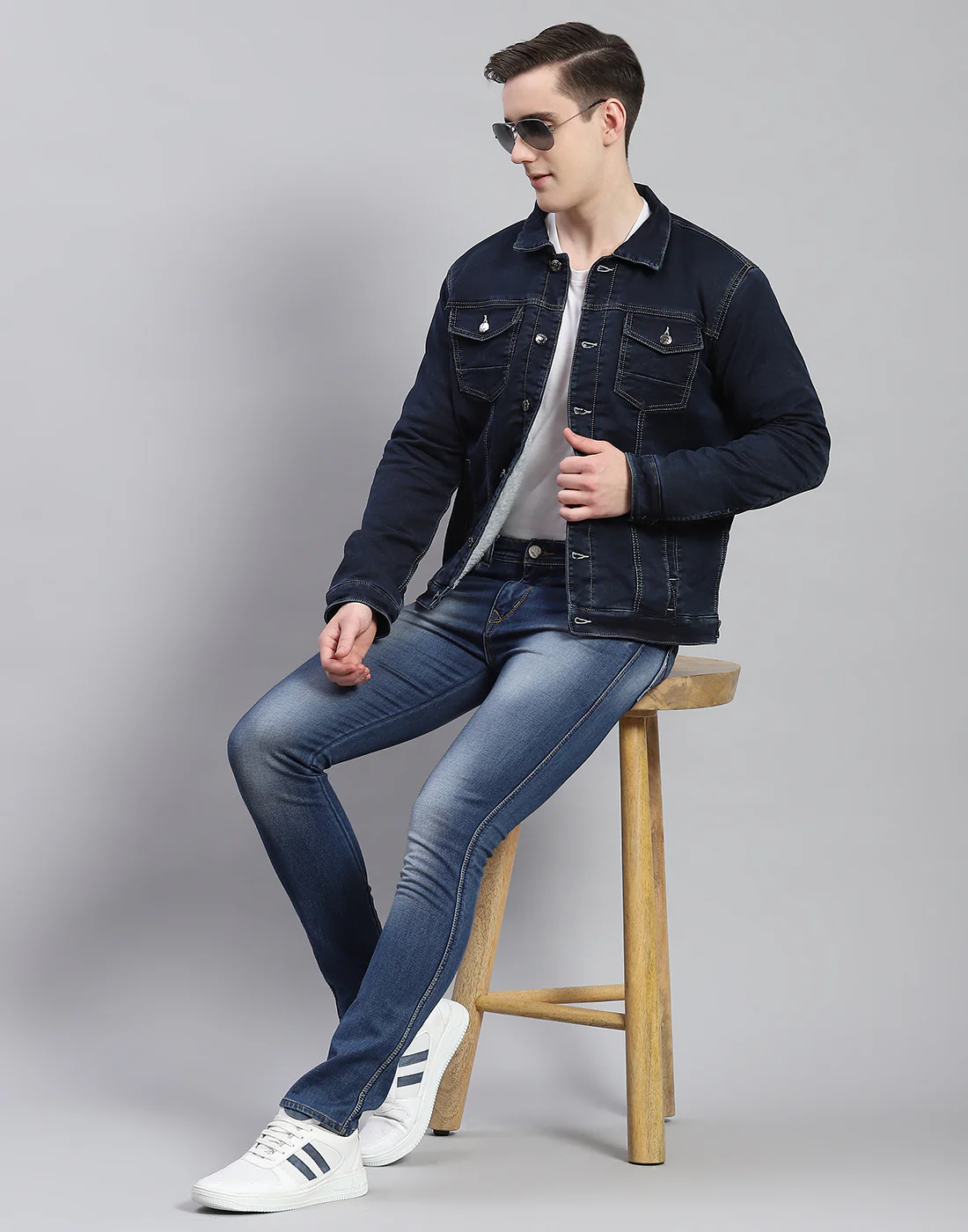 Men Navy Blue Solid Collar Full Sleeve Jacket - Image 2