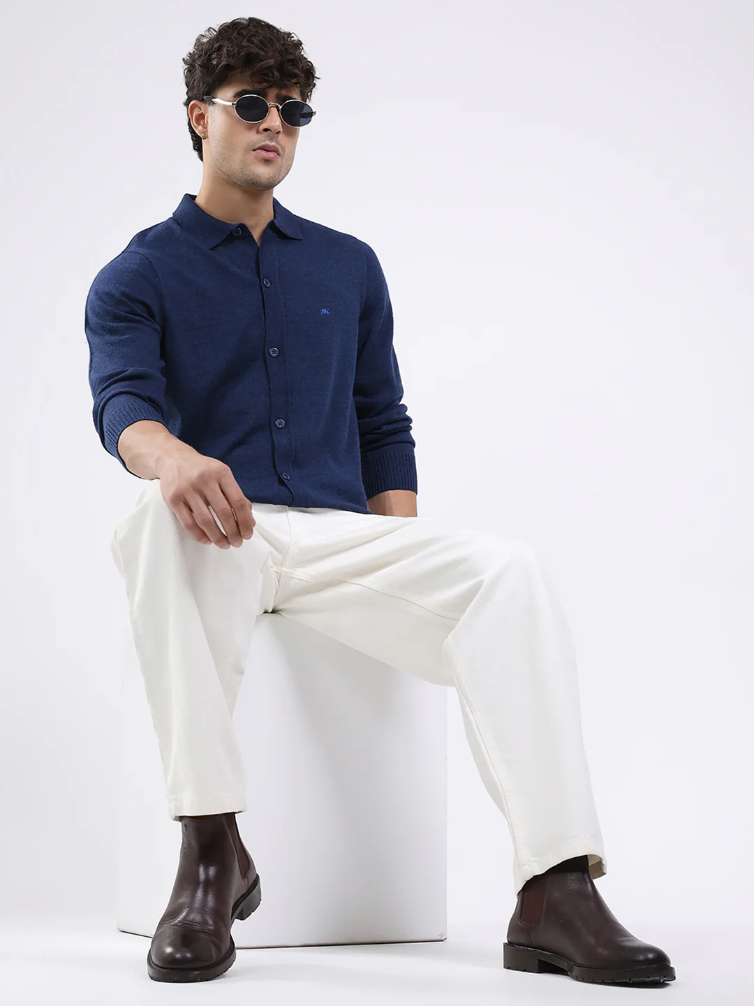 Men Navy Blue Solid Collar Full Sleeve Shirt - Image 2