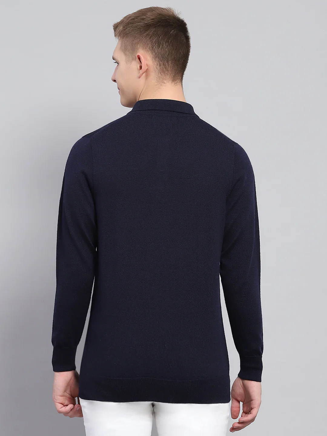 Men Navy Blue Solid Collar Full Sleeve Winter T-Shirt - Image 5