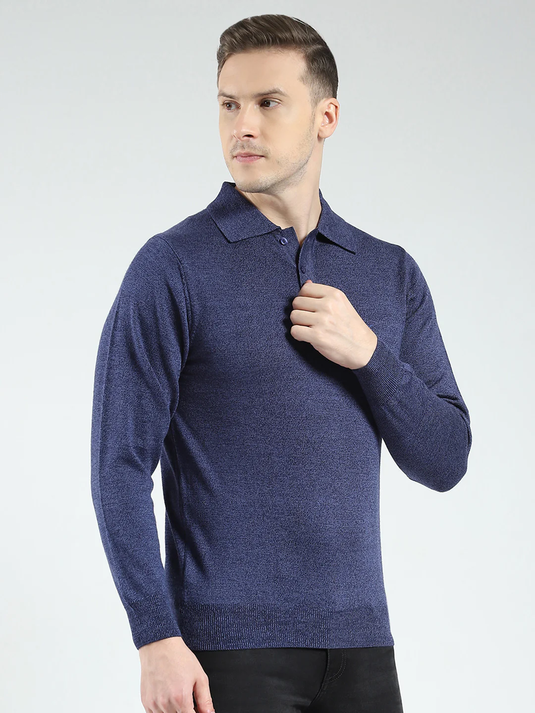 Men Navy Blue Solid Collar Full Sleeve Winter T-Shirt - Image 4