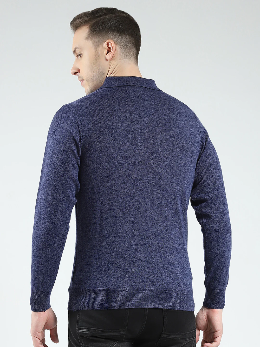 Men Navy Blue Solid Collar Full Sleeve Winter T-Shirt - Image 5