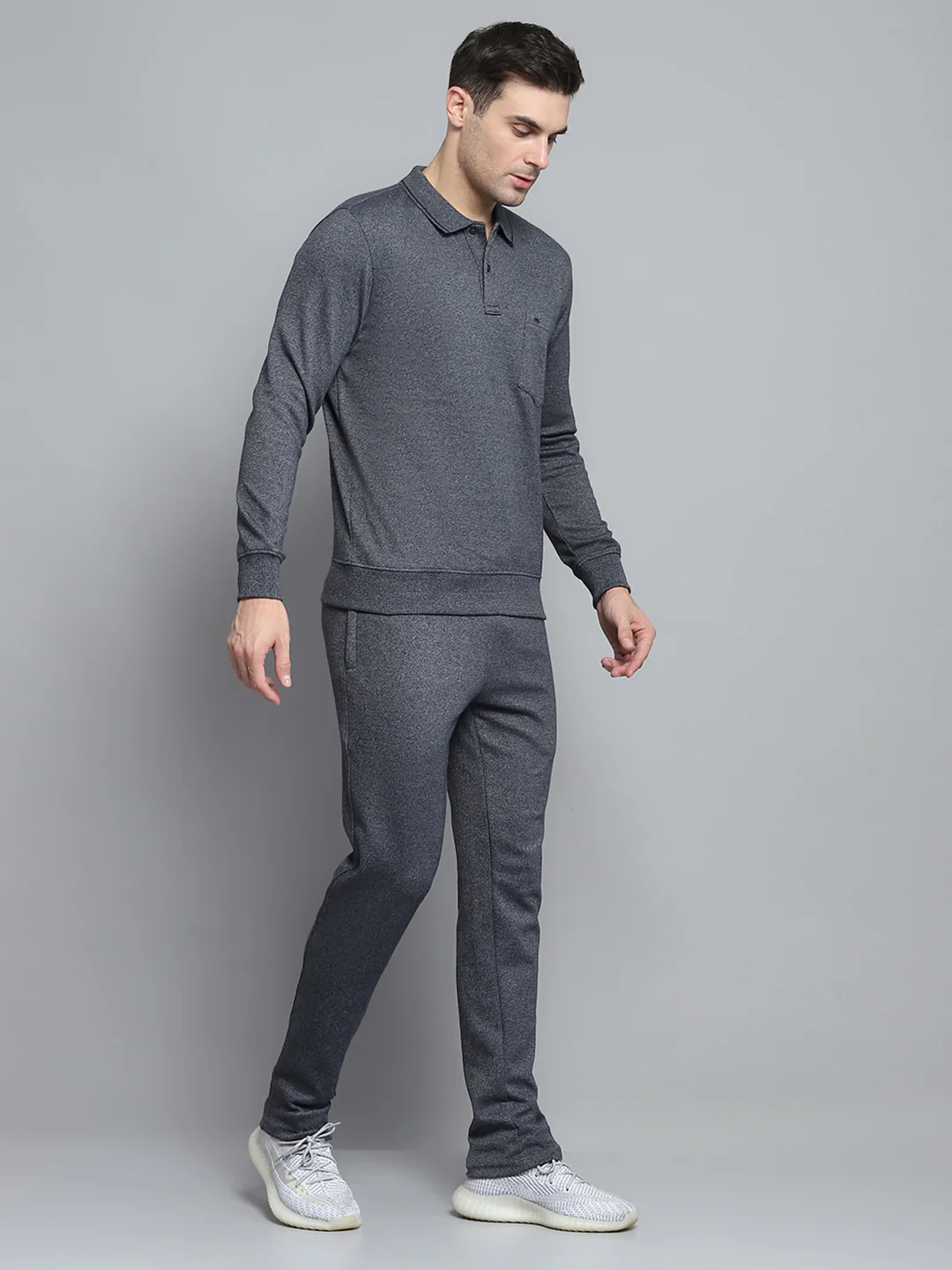 Men Navy Blue Solid Collar Full Sleeve Winter Tracksuit - Image 4