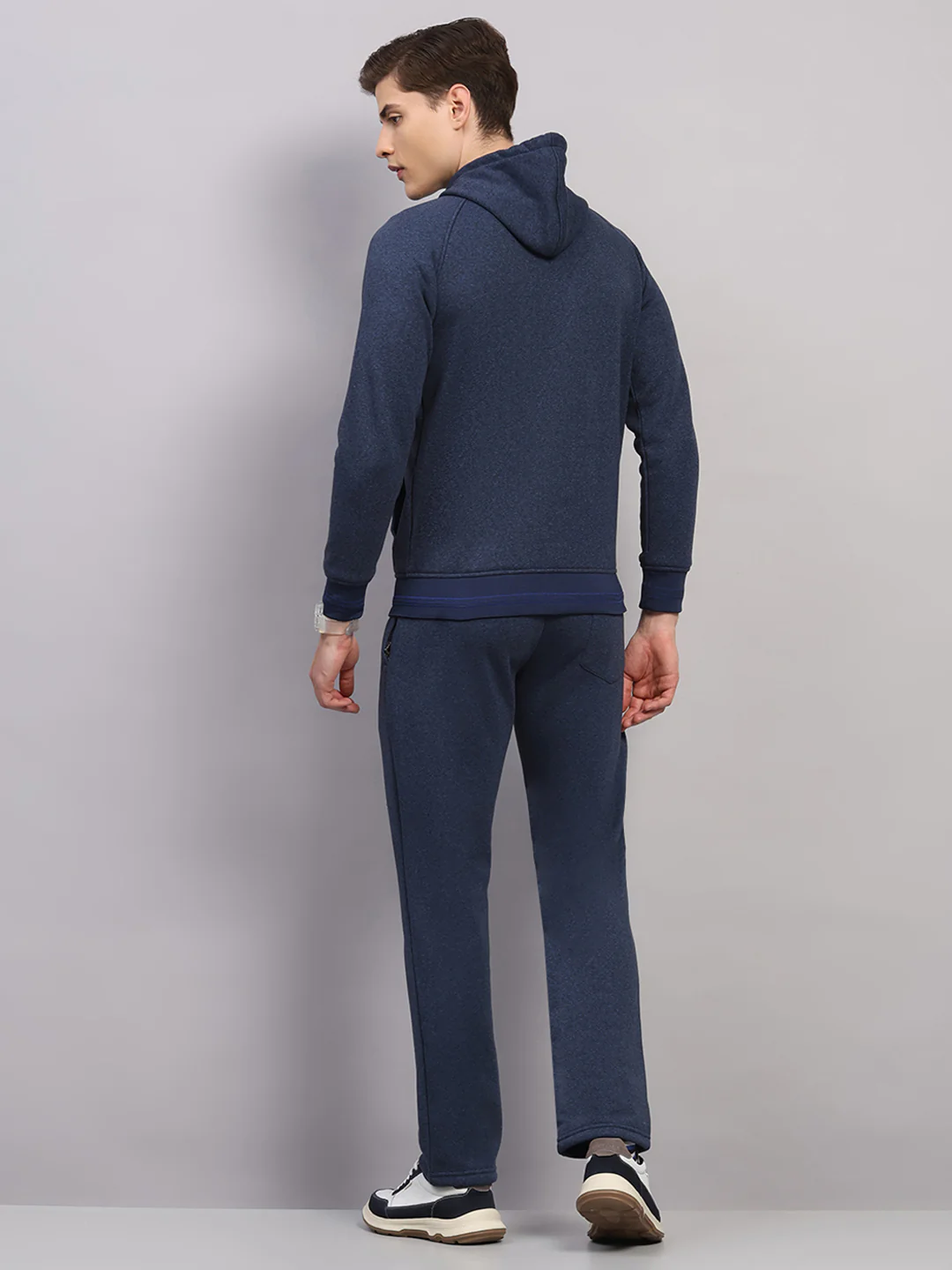 Men Navy Blue Solid Collar Full Sleeve Winter Tracksuit - Image 5