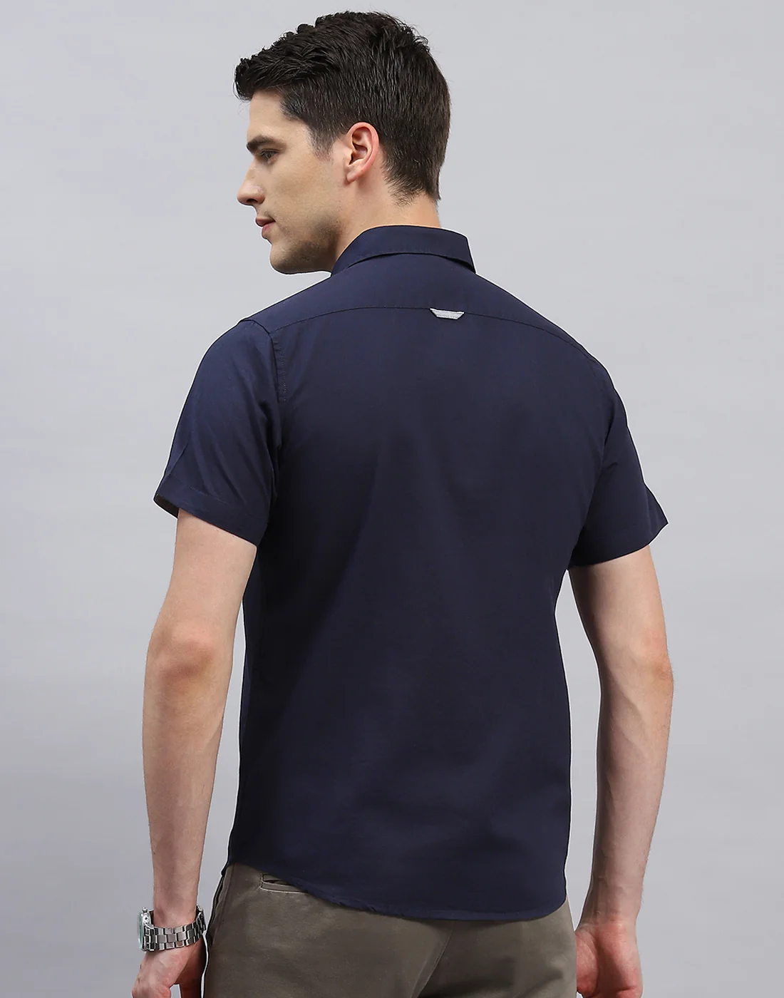Men Navy Blue Solid Collar Half Sleeve Shirt - Image 5