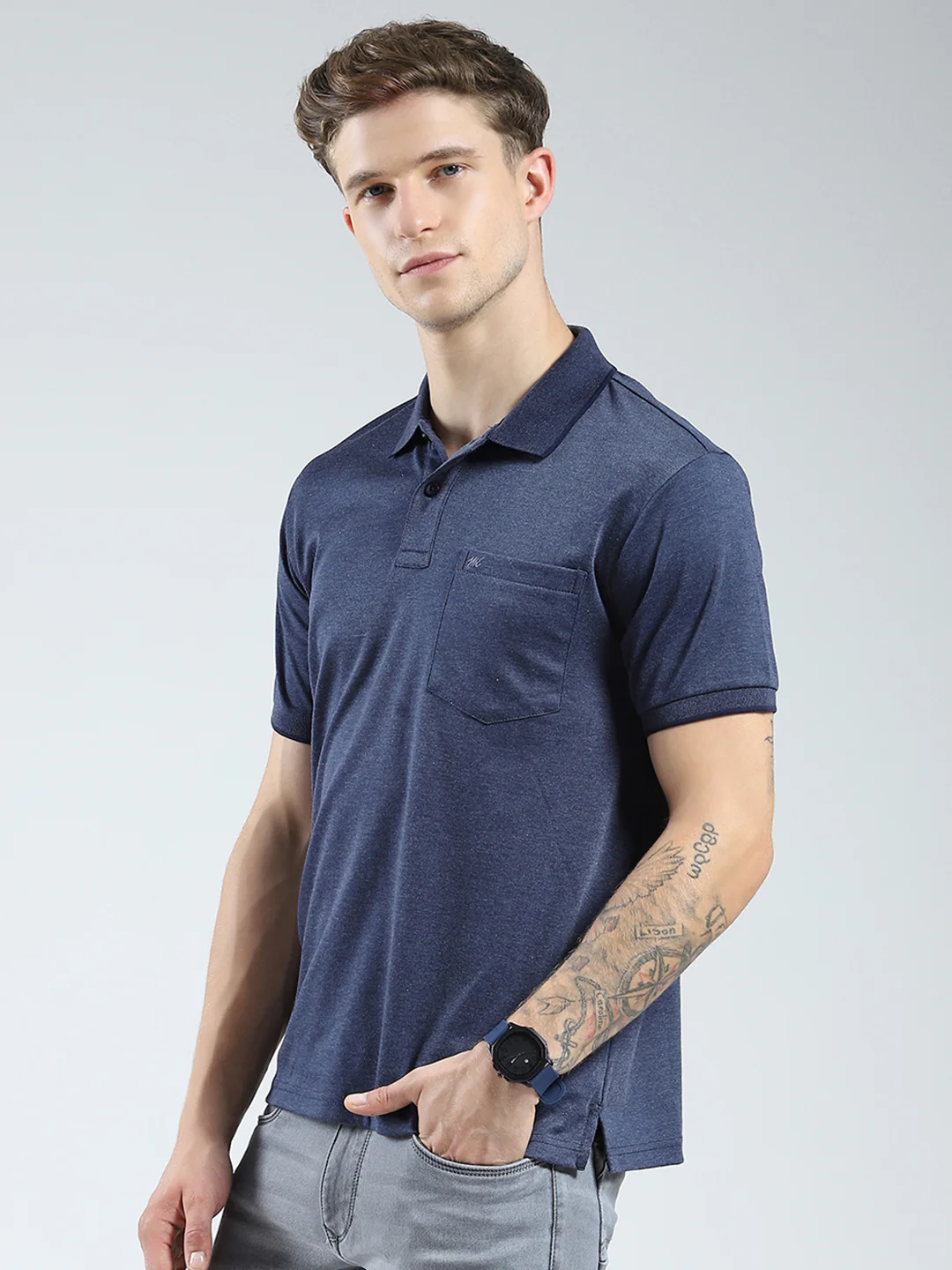 Men Navy Blue Solid Collar Half Sleeve T-Shirt - Image 3