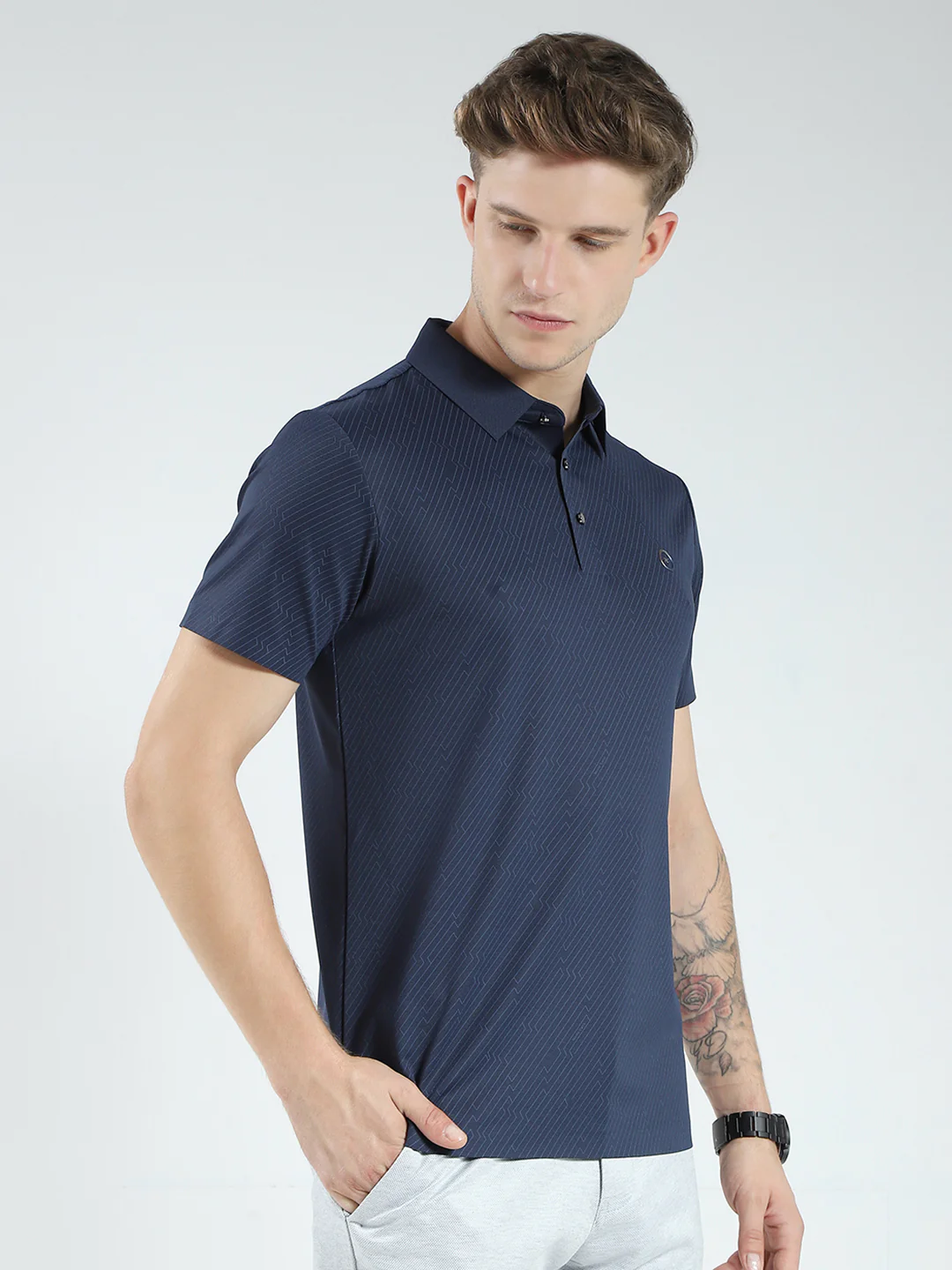 Men Navy Blue Solid Collar Half Sleeve T-Shirt - Image 4