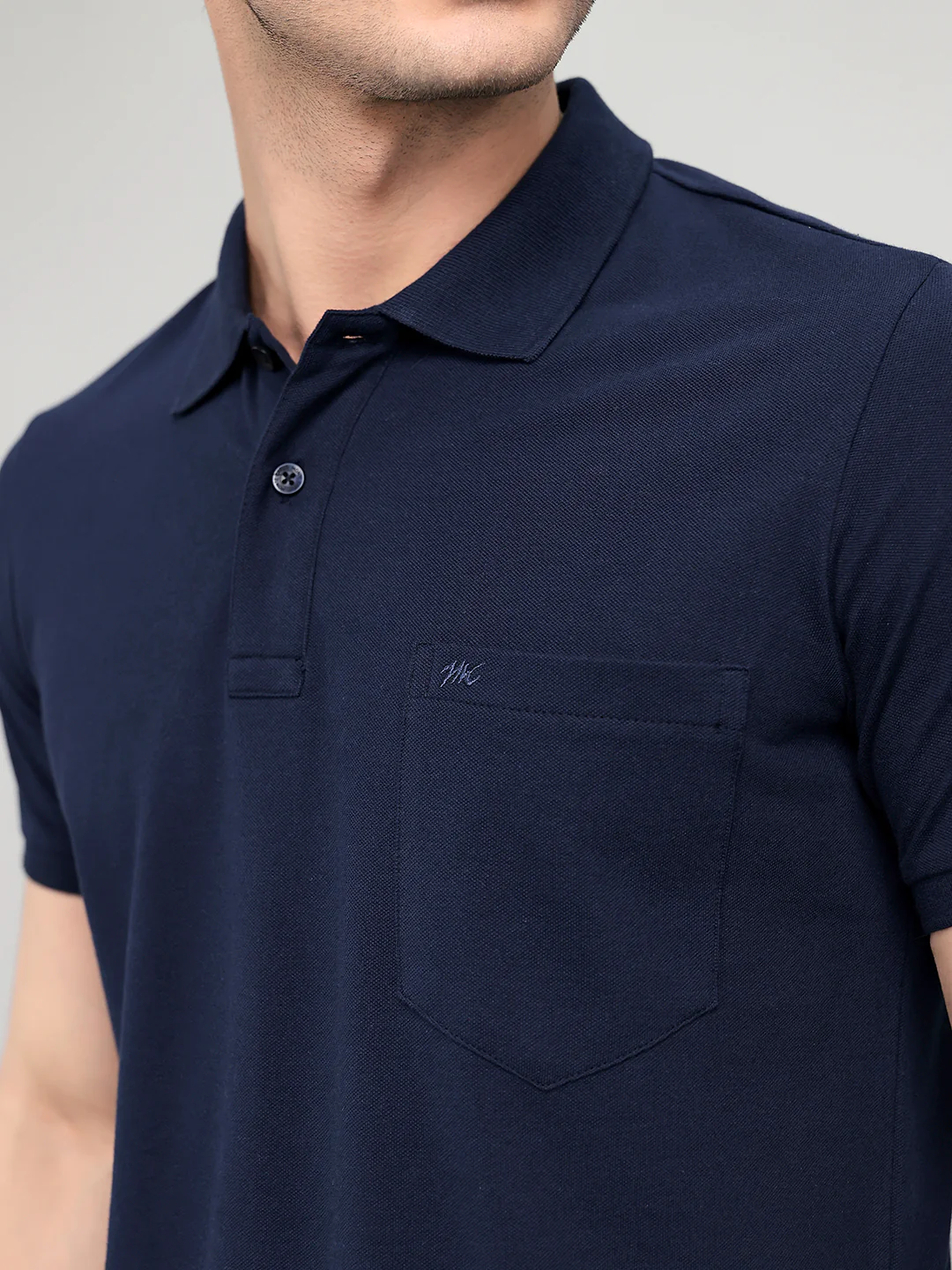 Men Navy Blue Solid Collar Half Sleeve T-Shirt - Image 4