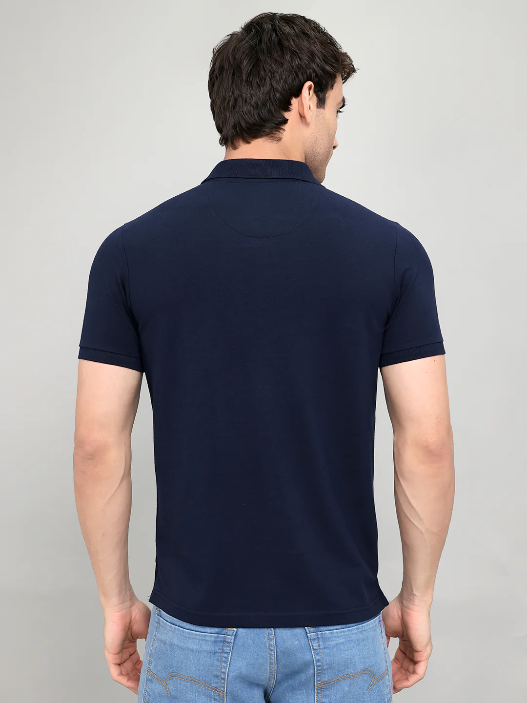 Men Navy Blue Solid Collar Half Sleeve T-Shirt - Image 5