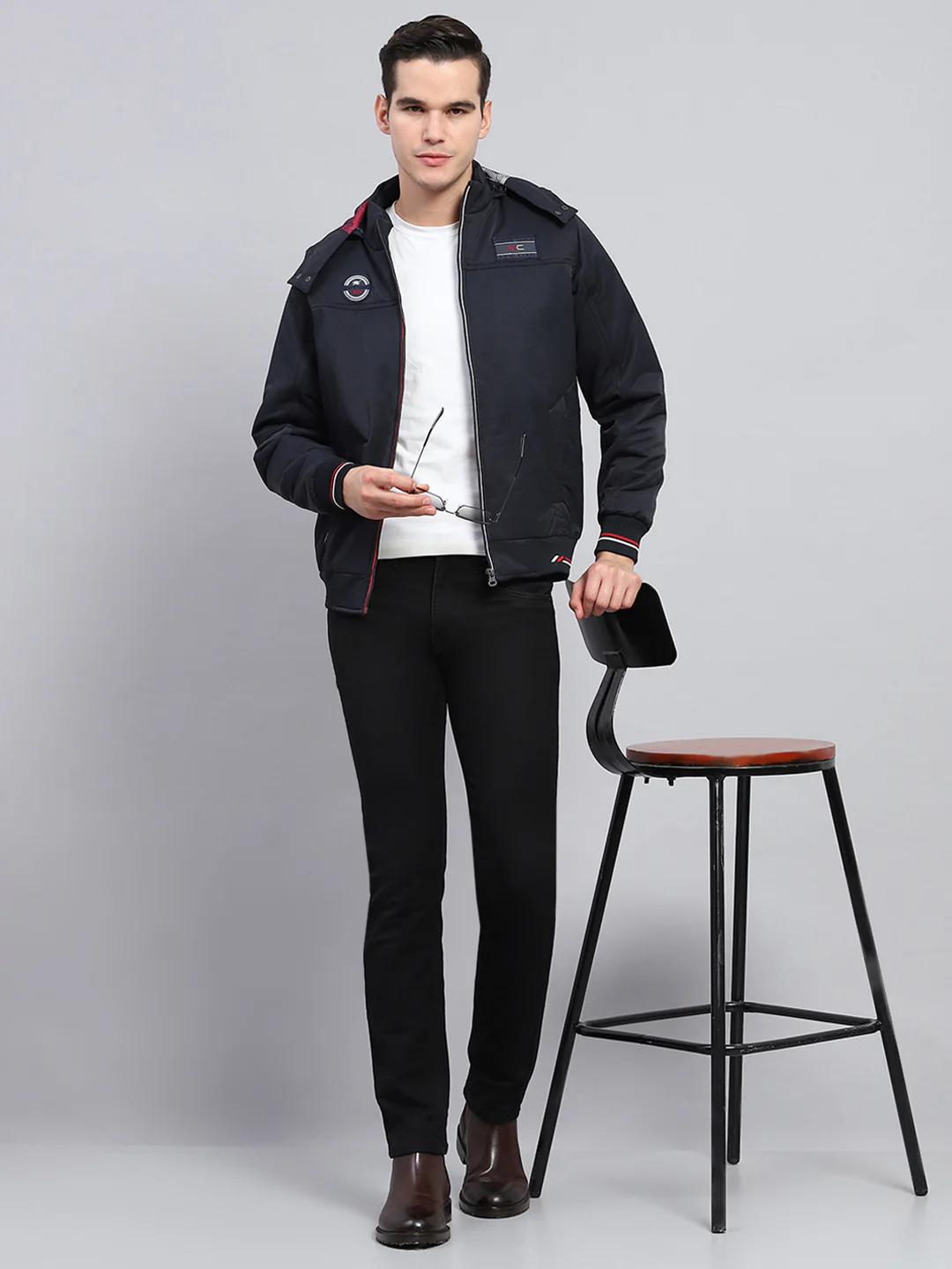 Men Navy Blue Solid Detachable Hood Full Sleeve Jacket - Image 2