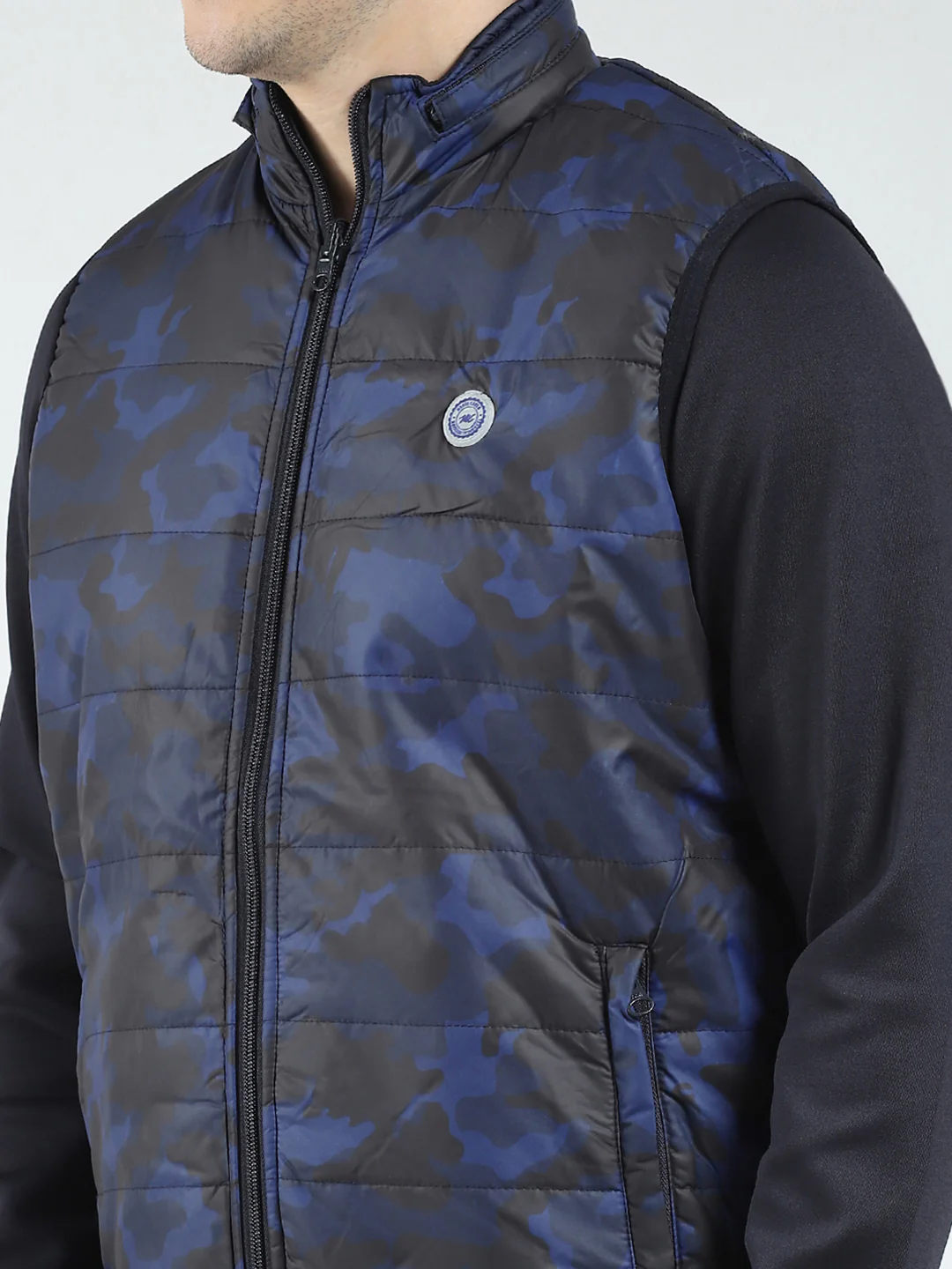 Men Navy Blue Solid Detachable Hood Full Sleeve Reversible Sweatshirt - Image 10